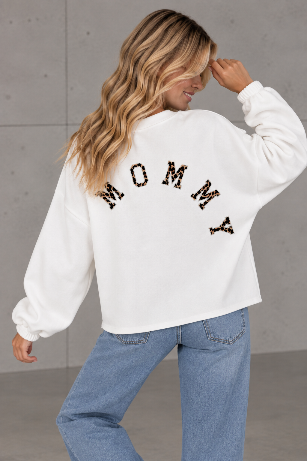 Sweater mit Rückenprint Mommy weiß