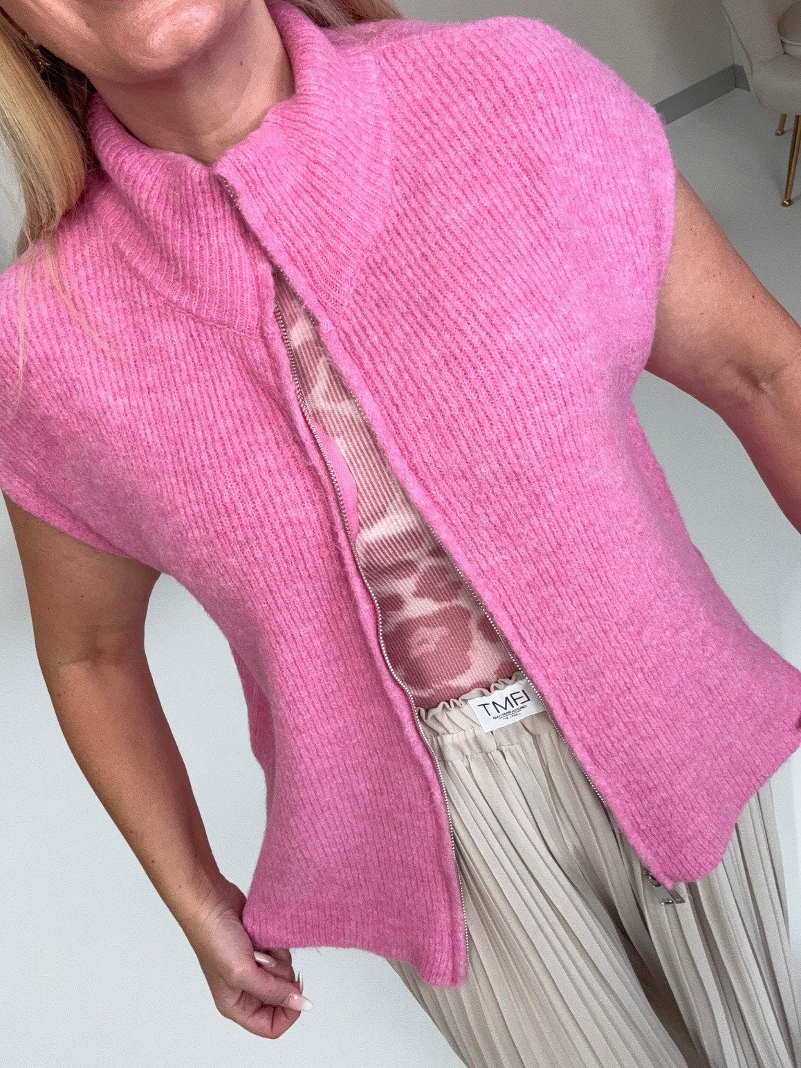 Strick Weste pink mit Reißverschluss