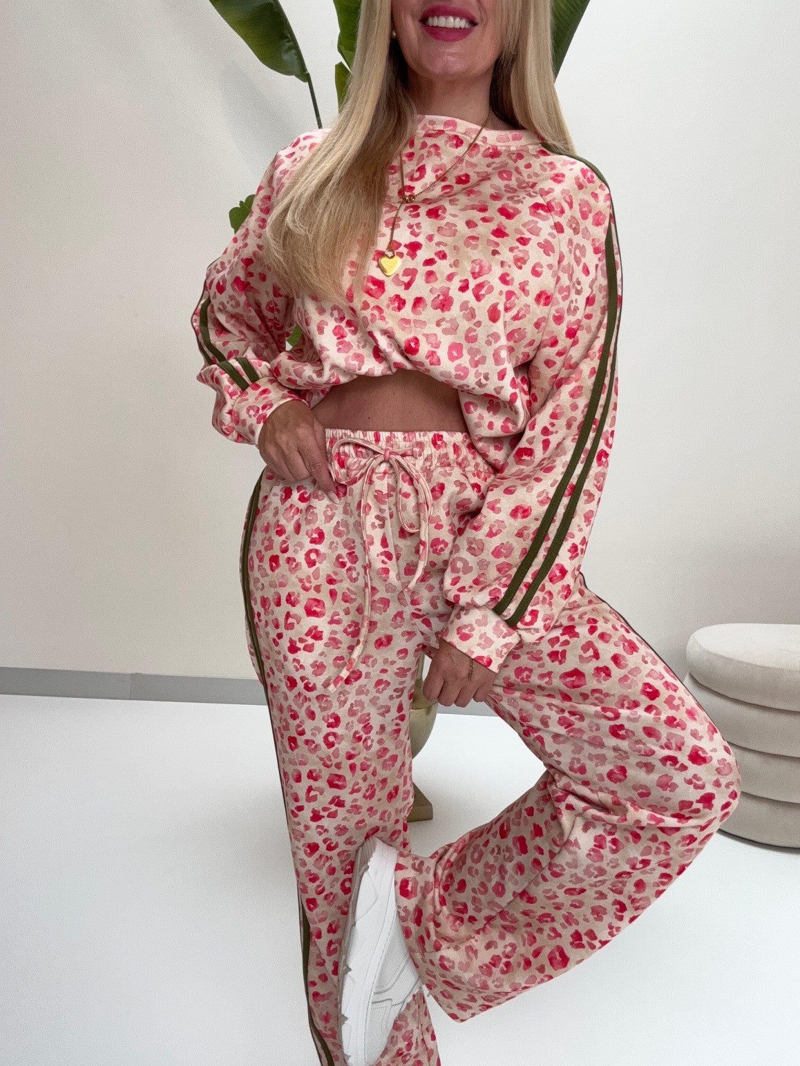 Butterstoff Hose LEO LOUNGE creme/pink