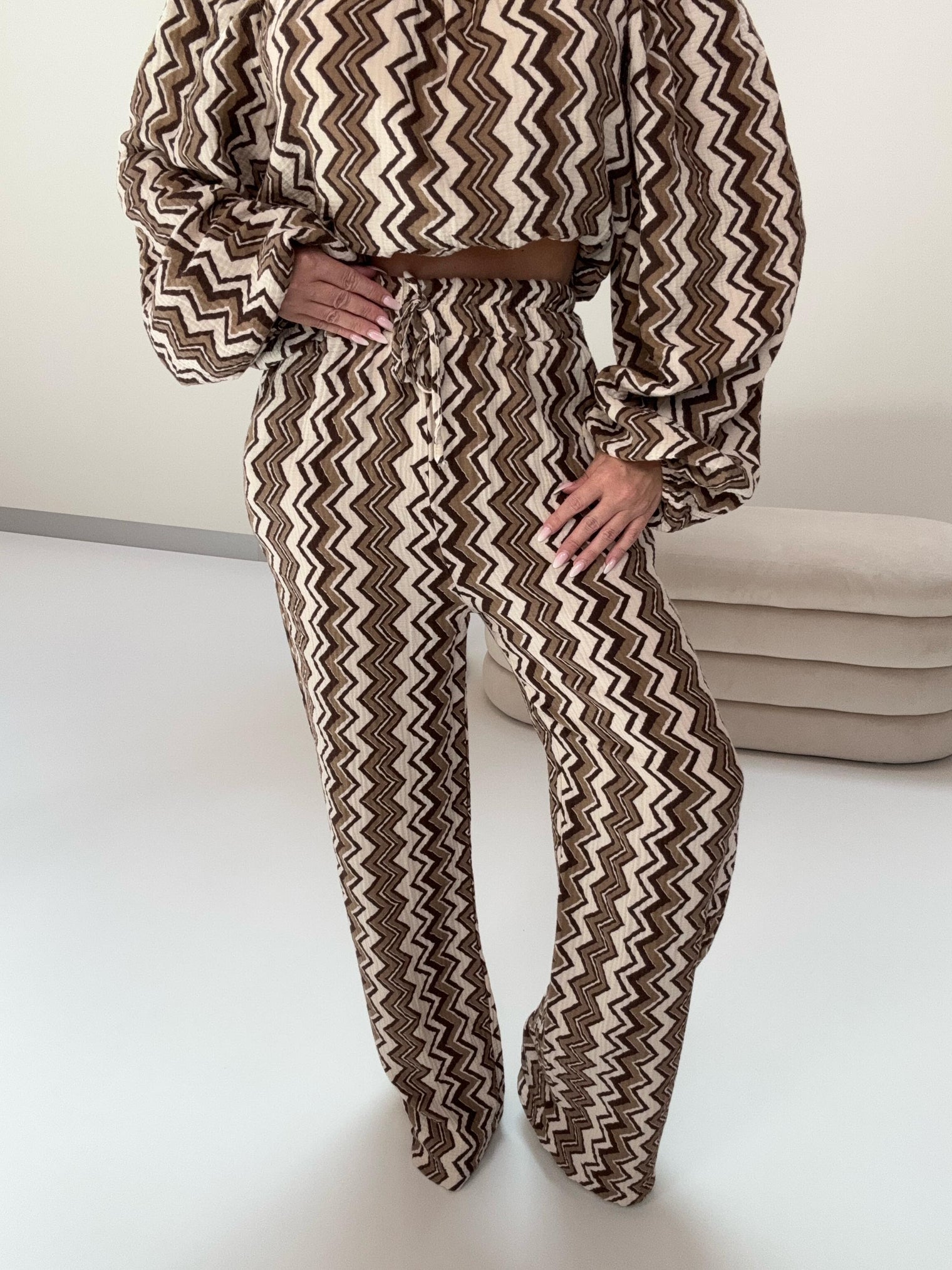 Musselin Hose ON FIRE creme/taupe/schwarz