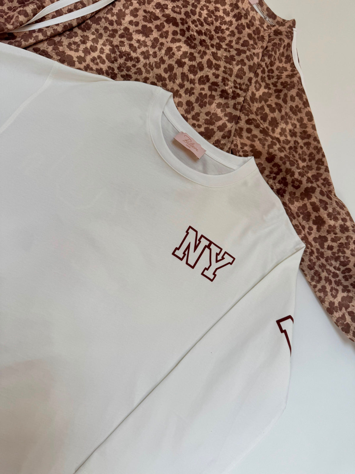 Statement Sweater weiß NEW YORK