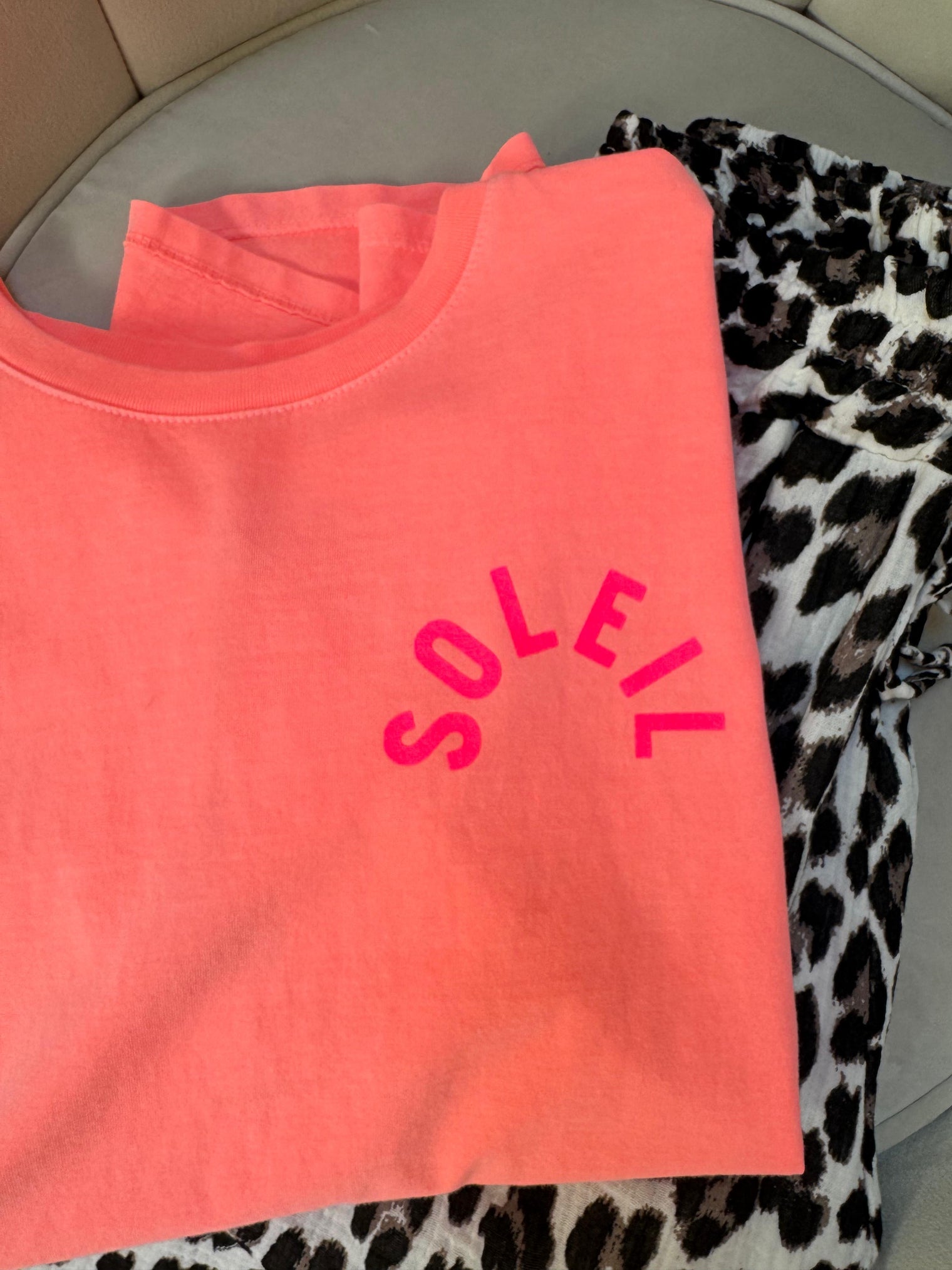 Statement Shirt peach SOLEIL mit Rückenprint