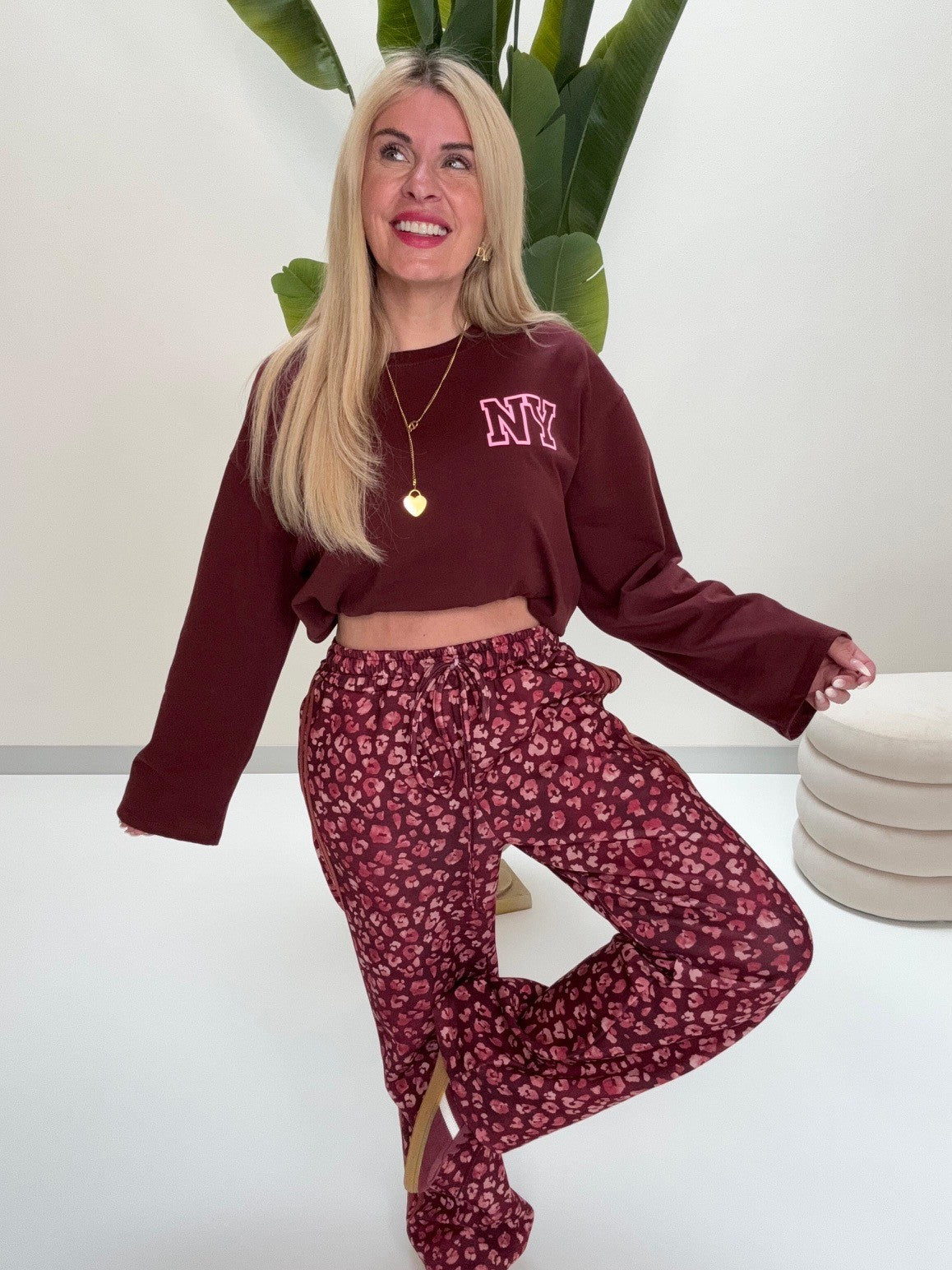 Statement Sweater burgundy NEW YORK