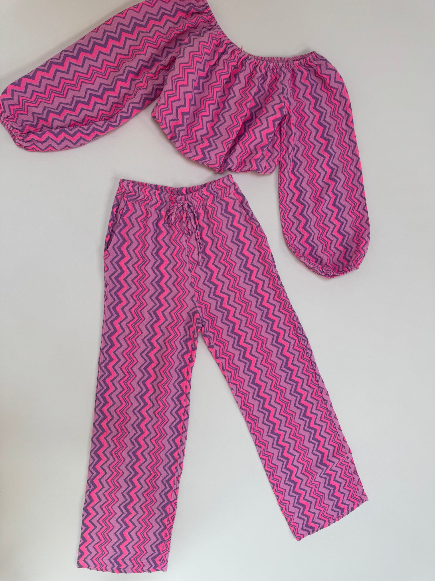 Musselin Hose ON FIRE rosa/lila/pink