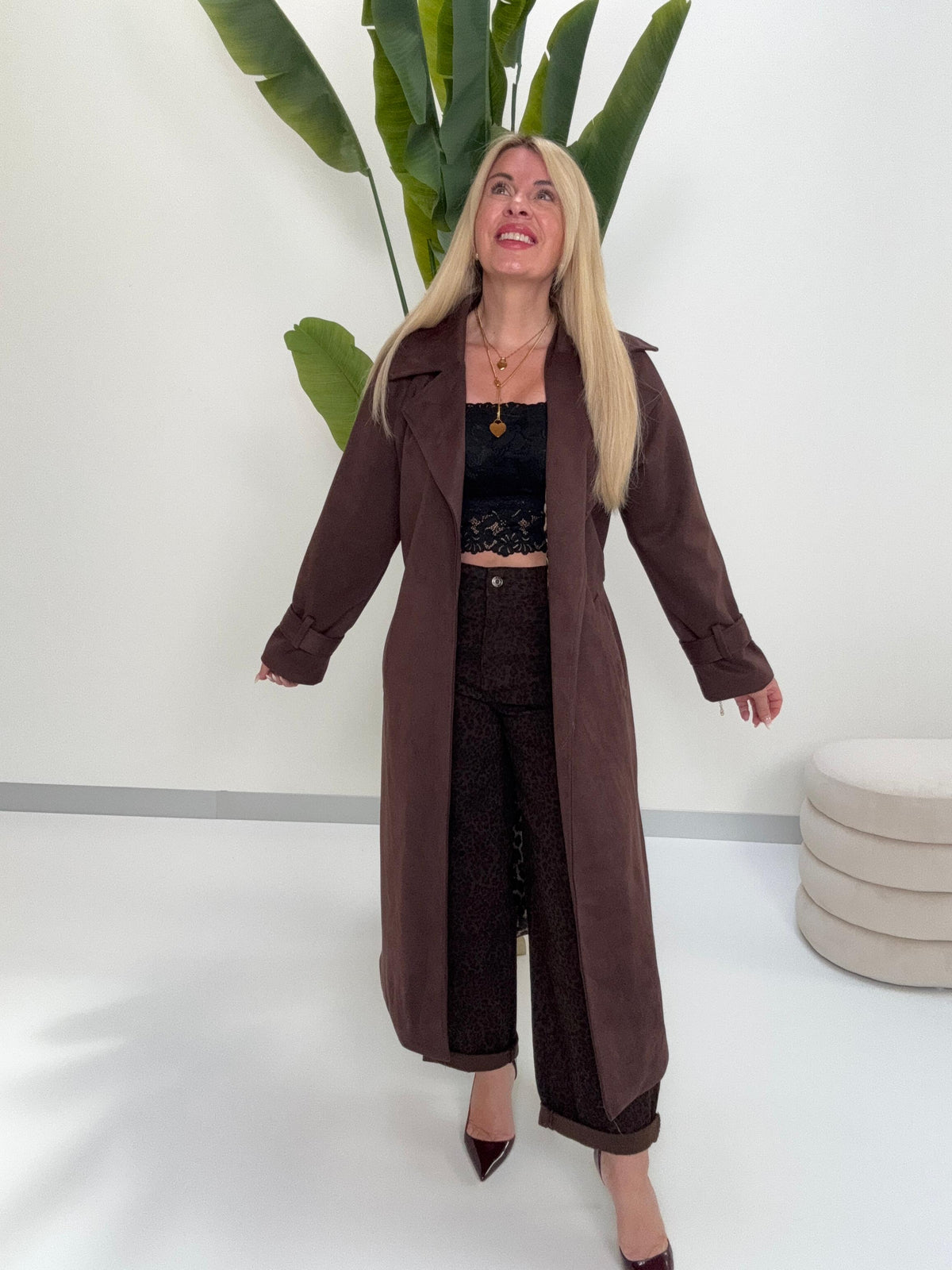 Velours Trenchcoat COZY KISS mit LEO Innenfutter dark chocolate
