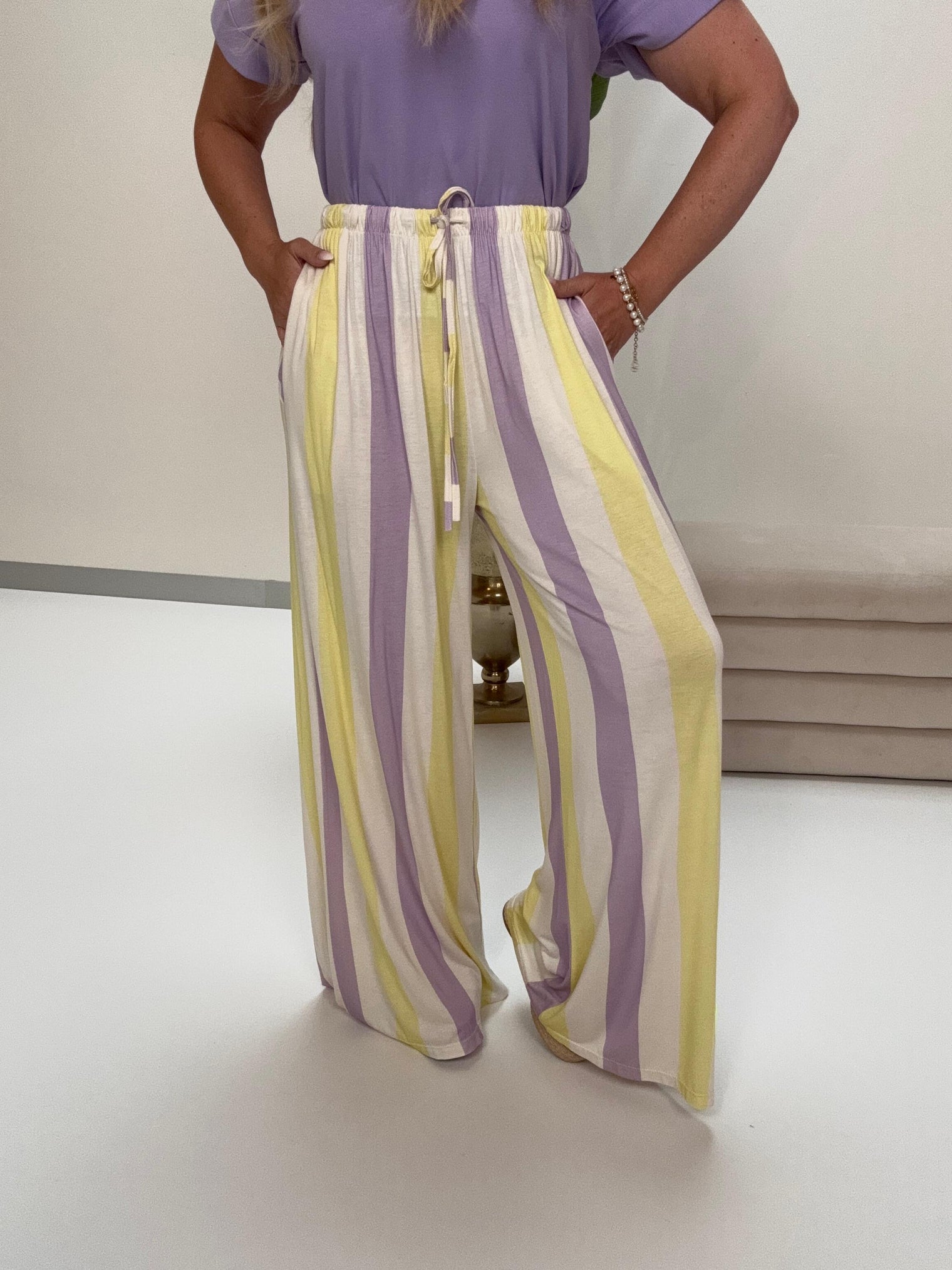 Butterstoff Hose PERFECT MATCH mit Patch weiß/flieder/lemon