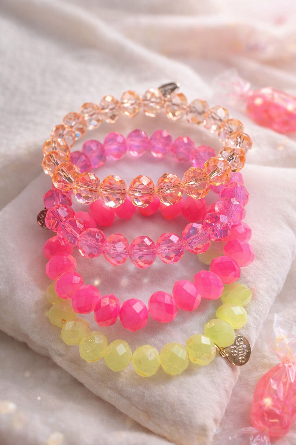 Armband SHINE VERY BRIGHT mit kleinem Anhänger