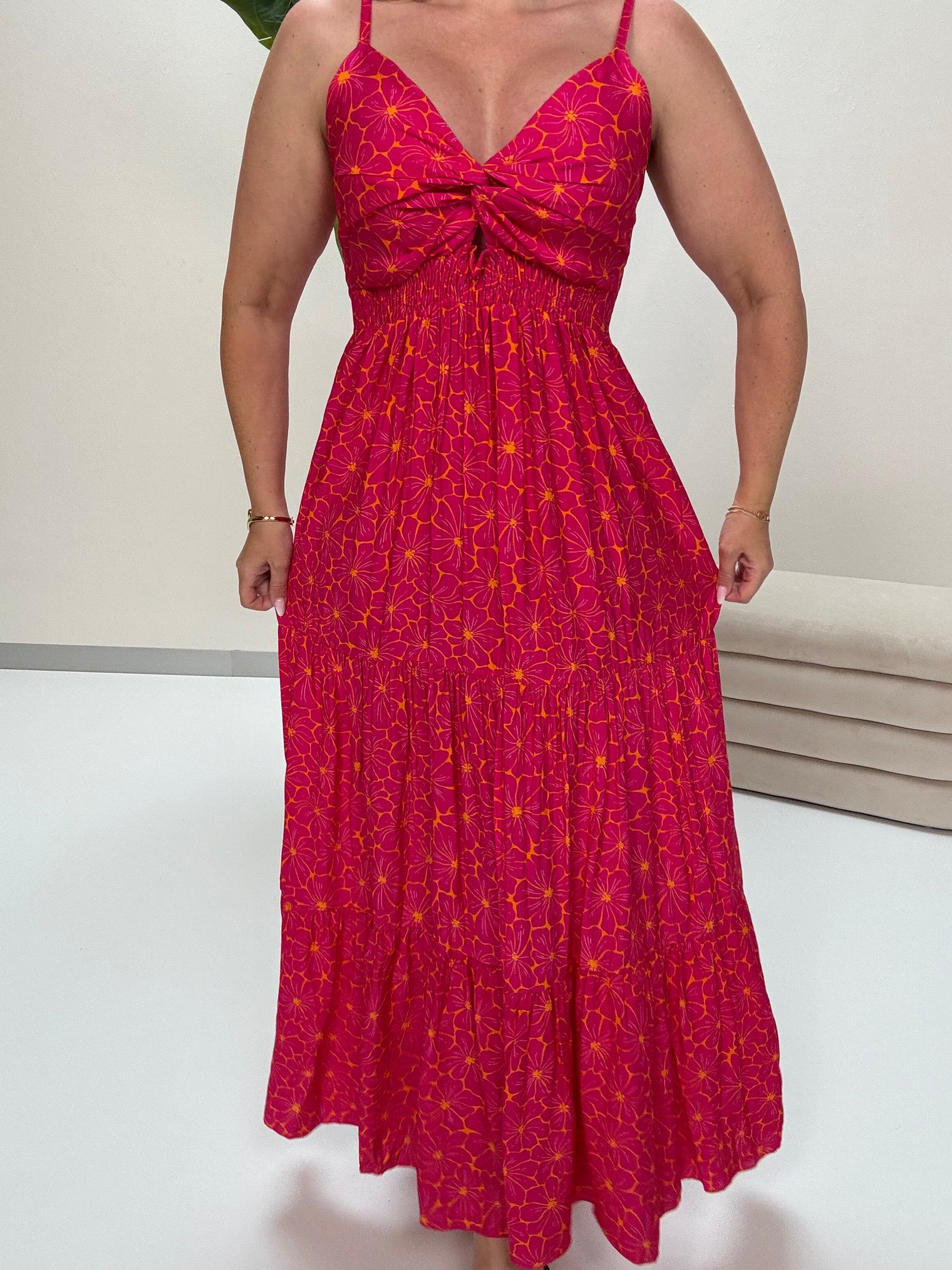 Luftiges Sommer Kleid FLORAL FEMININE mit dünnen Trägern pink/orange