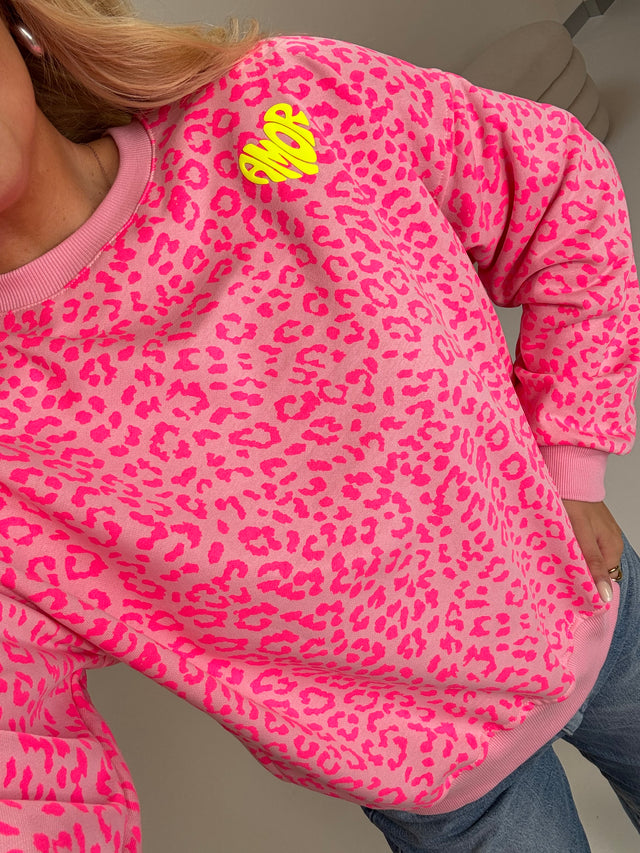 Sweater mit Rückenprint AMOR CLUB pink leo