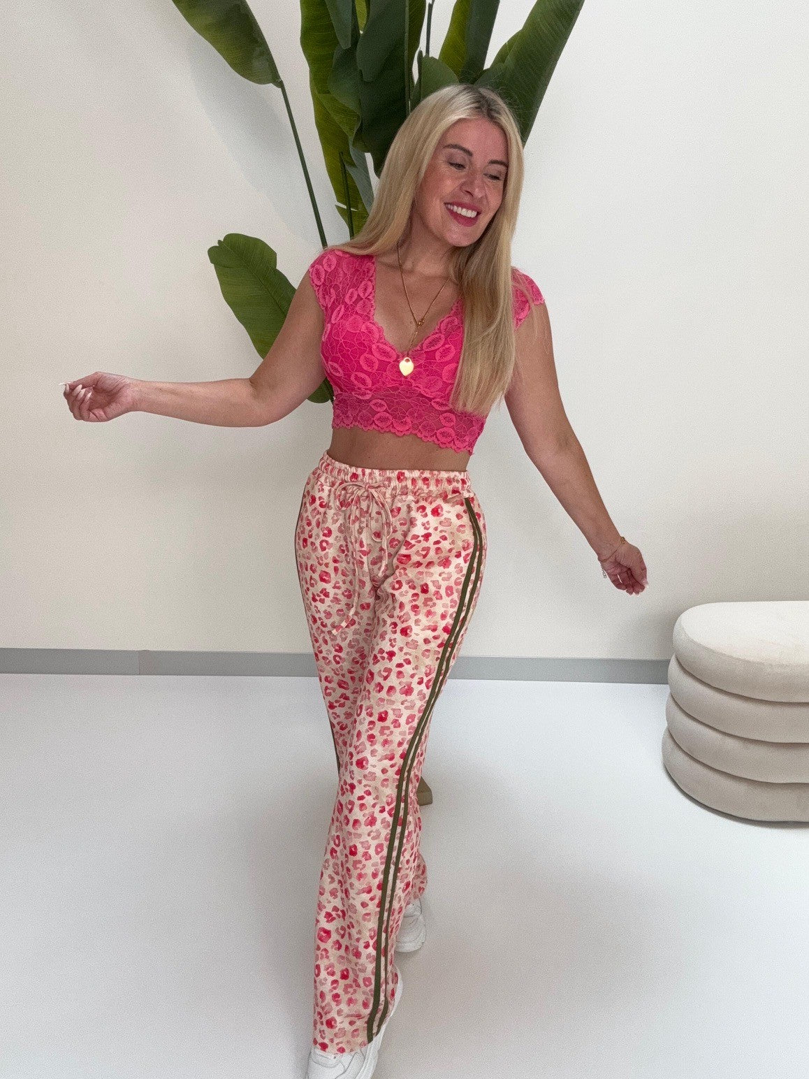 Butterstoff Hose LEO LOUNGE creme/pink