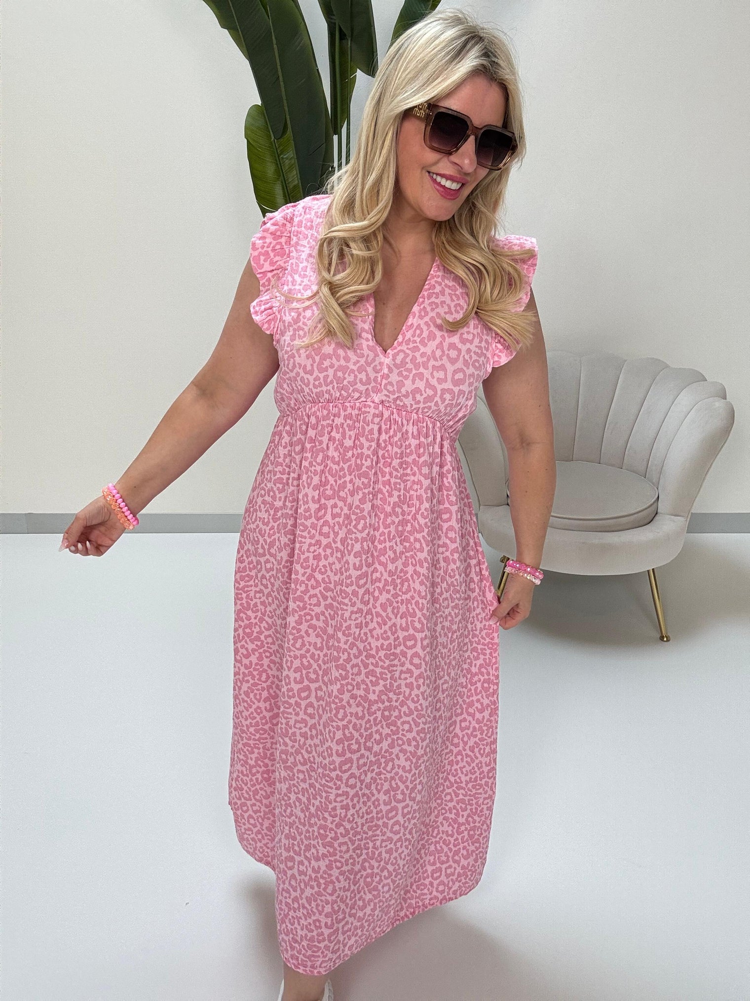 Signature Musselin Kleid hellrosa LEO LOVER rosa