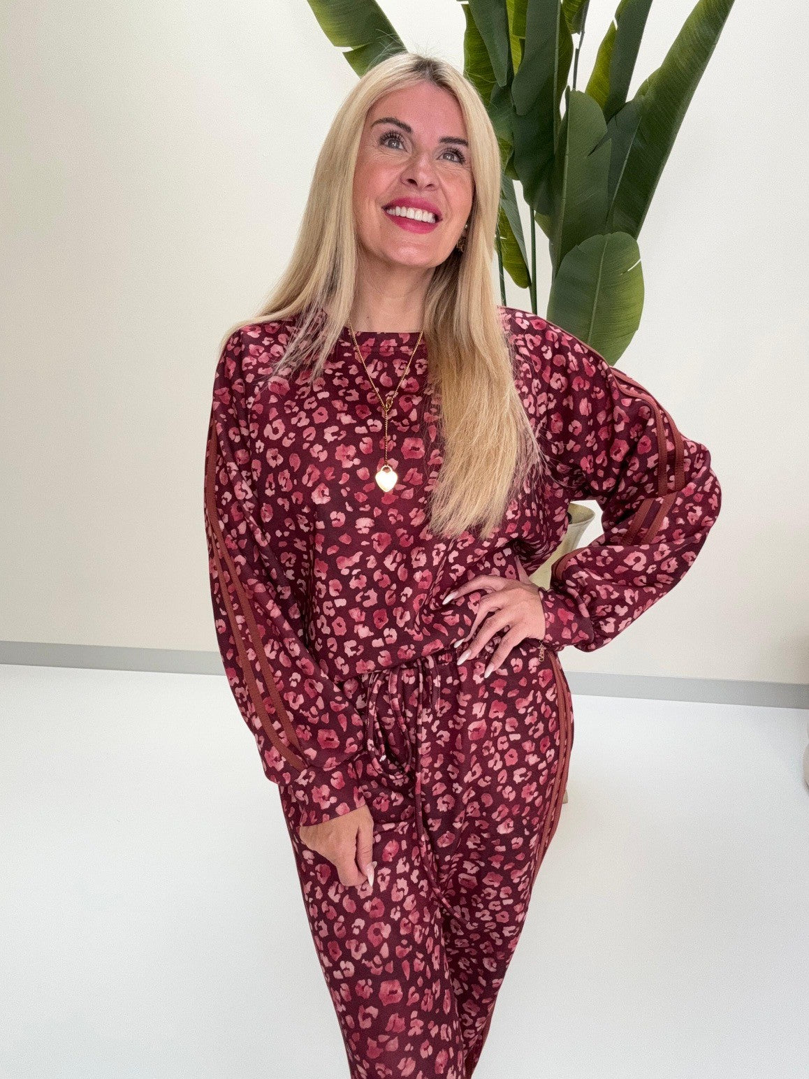 Butterstoff Sweater LEO LOUNGE burgundy/rosa
