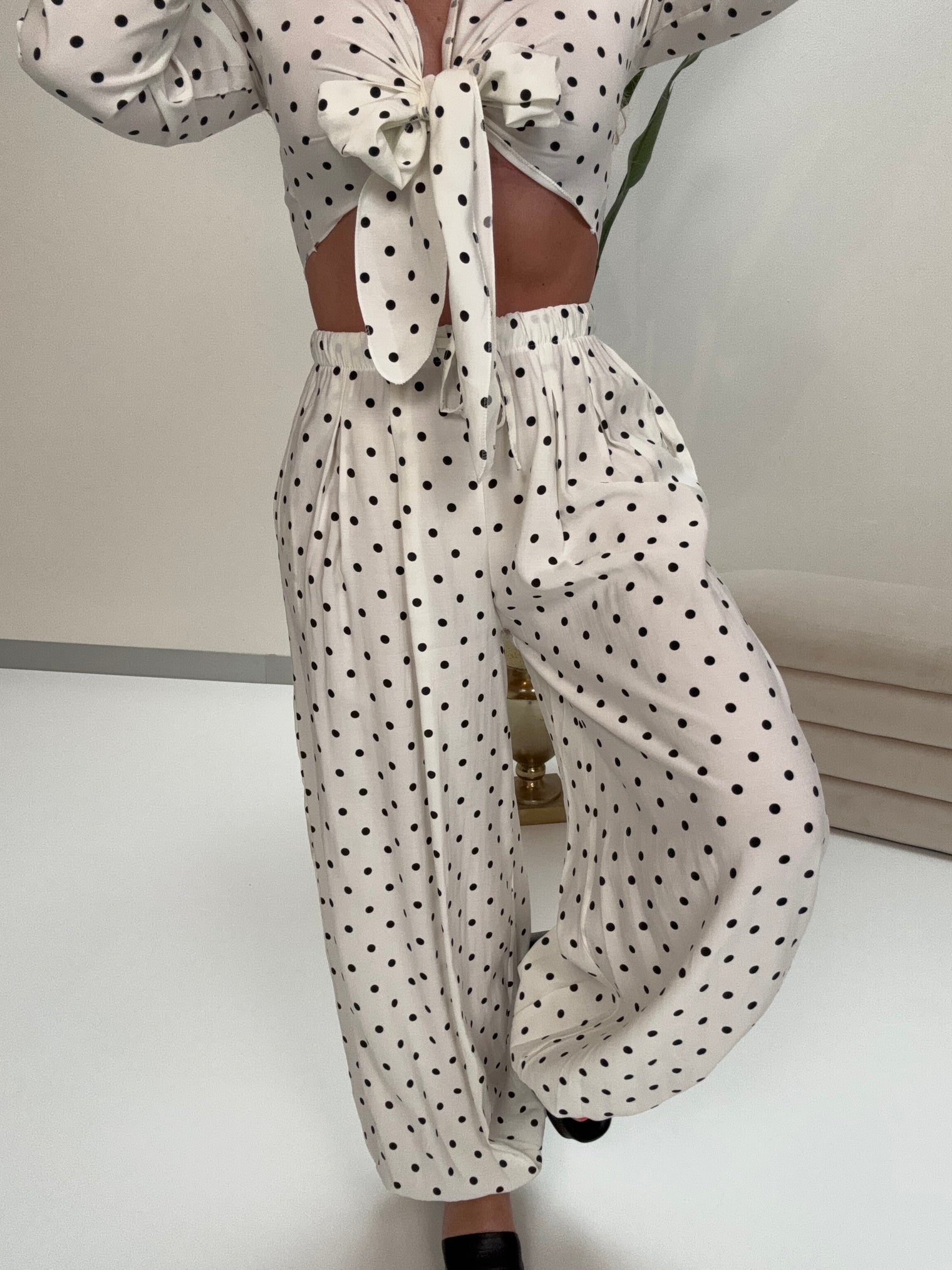 Ballon Hose POLKA DOTS LOVE weiß/schwarz
