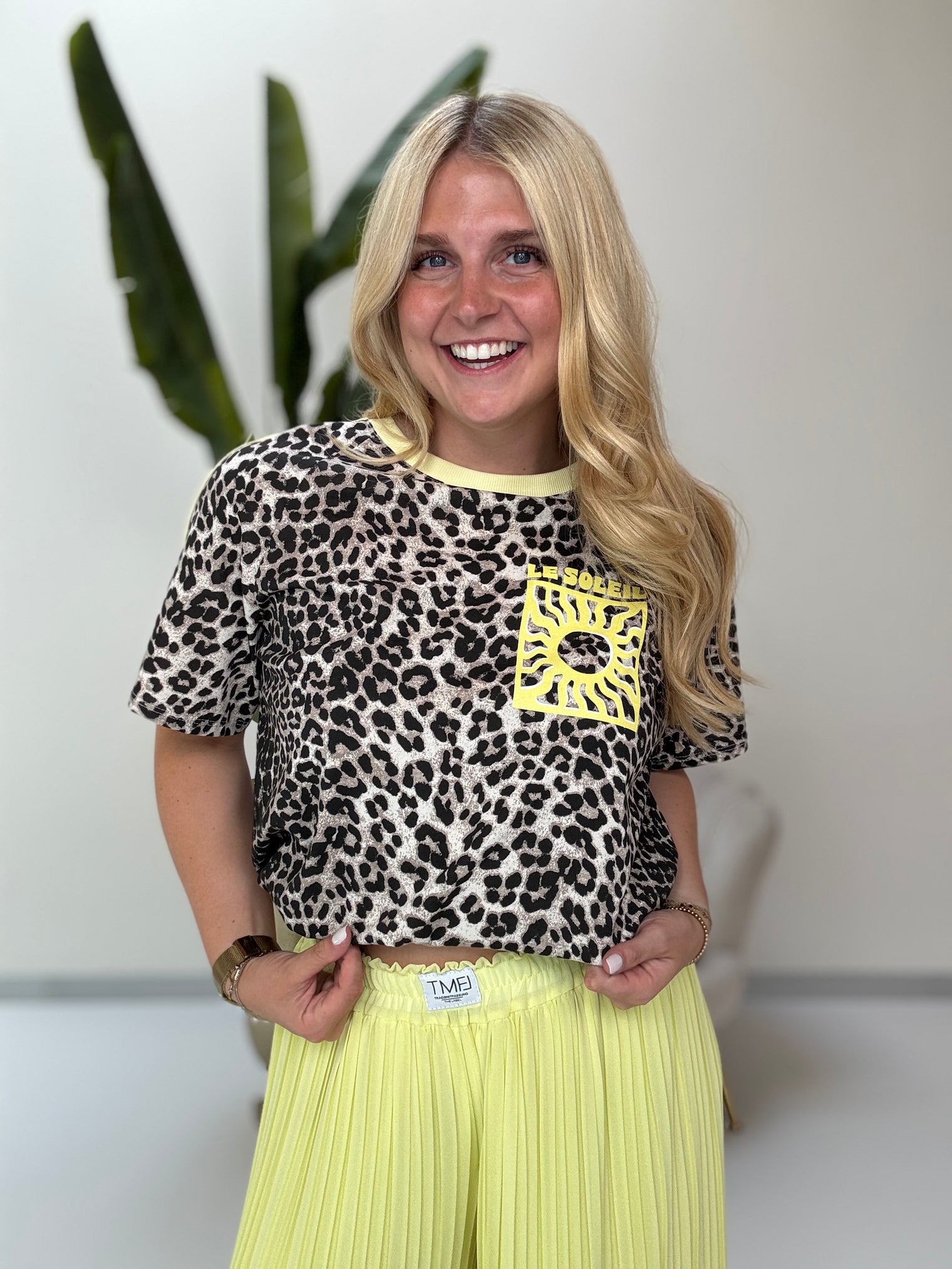 Statement Shirt leo LE SOLEIL GELB mit seitlichen Streifen