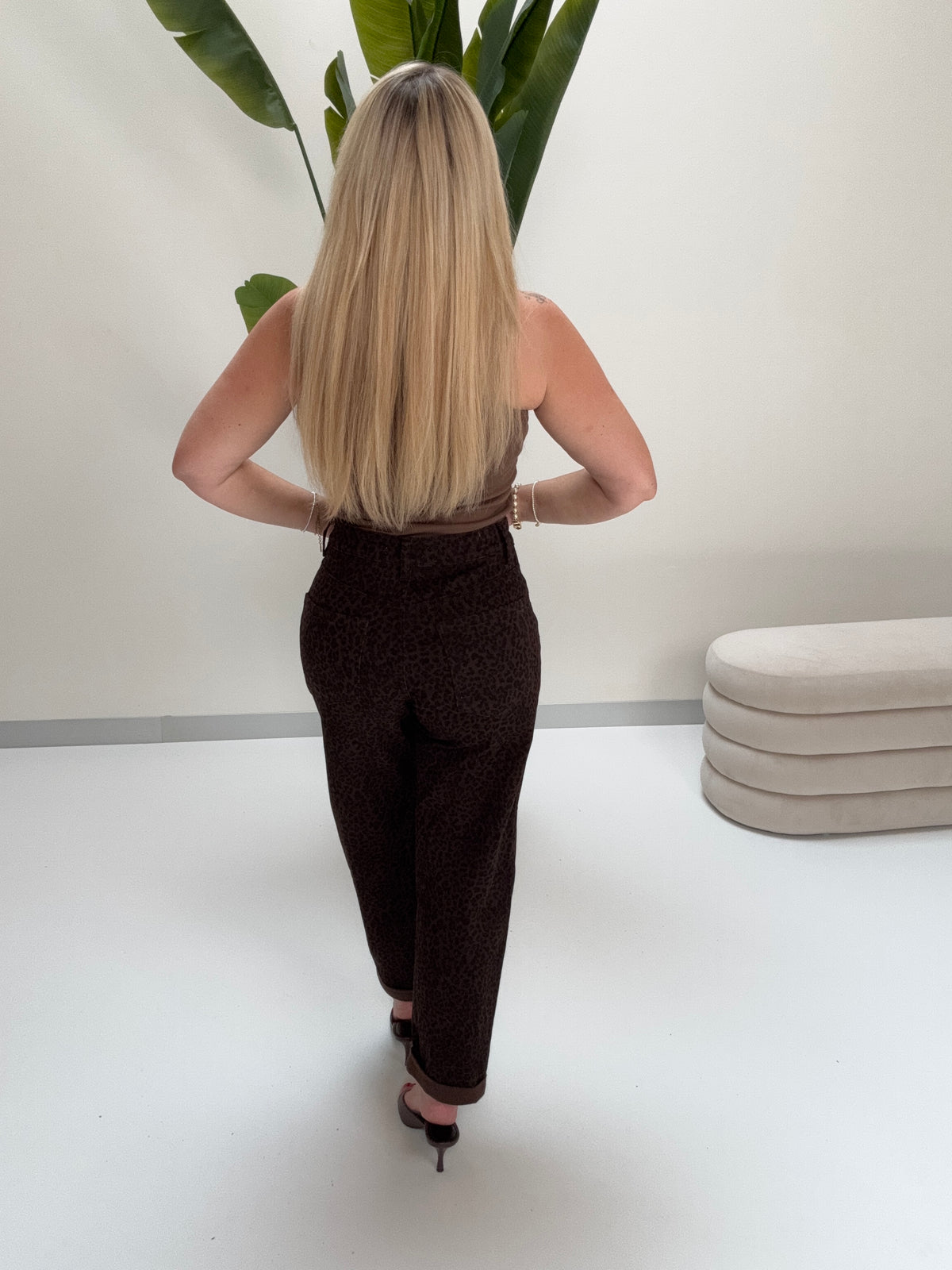 Stretch Mom Jeans DARK CHOCOLATE LEO
