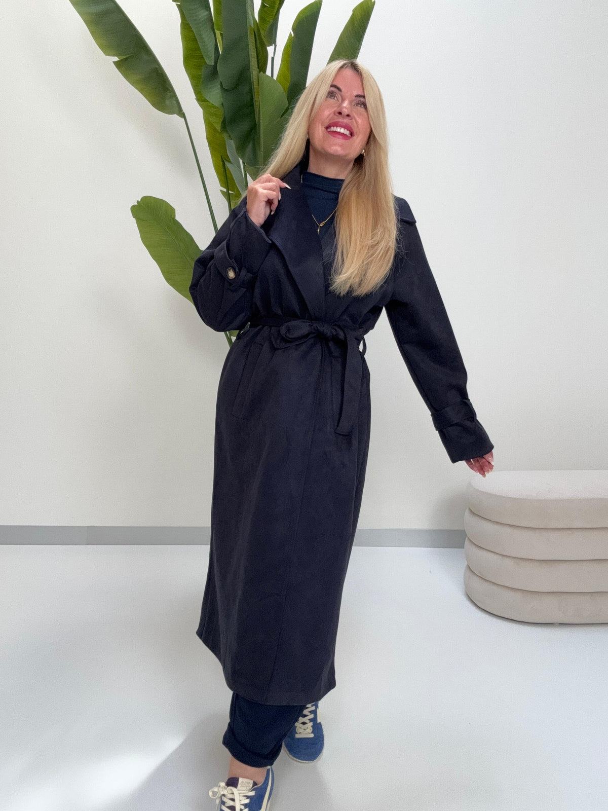 Velours Trenchcoat COZY KISS mit LEO Innenfutter mitternachtsblau