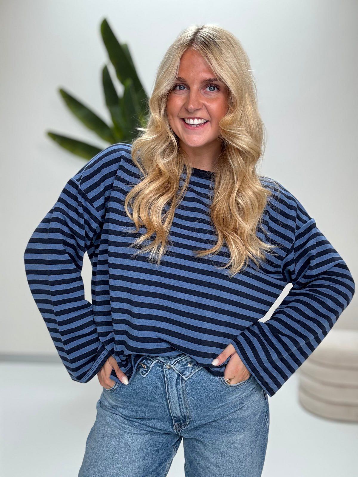 Longsleeve mit leicht ausgestelltem Ärmel STRIPES hell-/dunkelblau