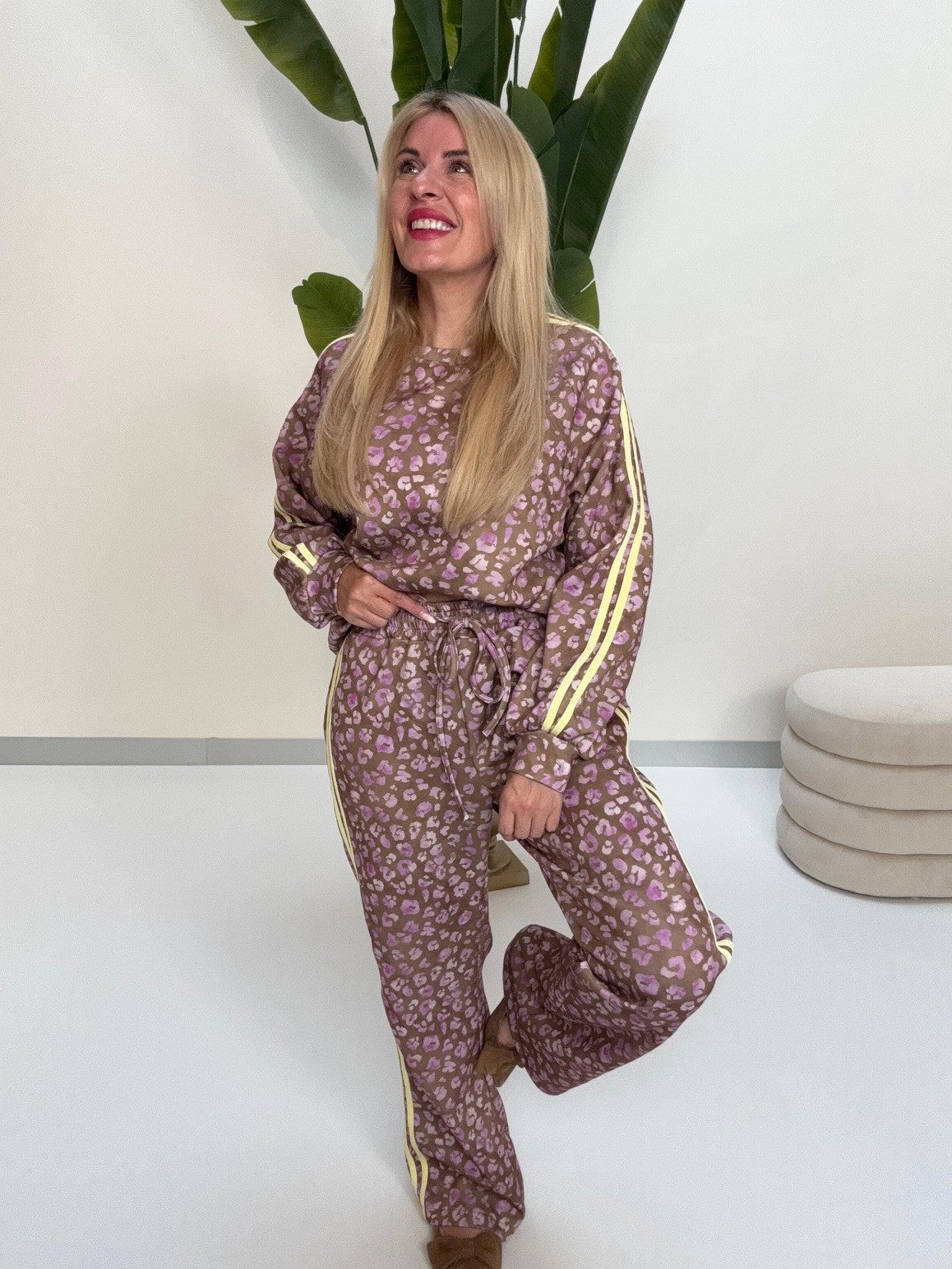 Butterstoff Hose LEO LOUNGE braun/flieder