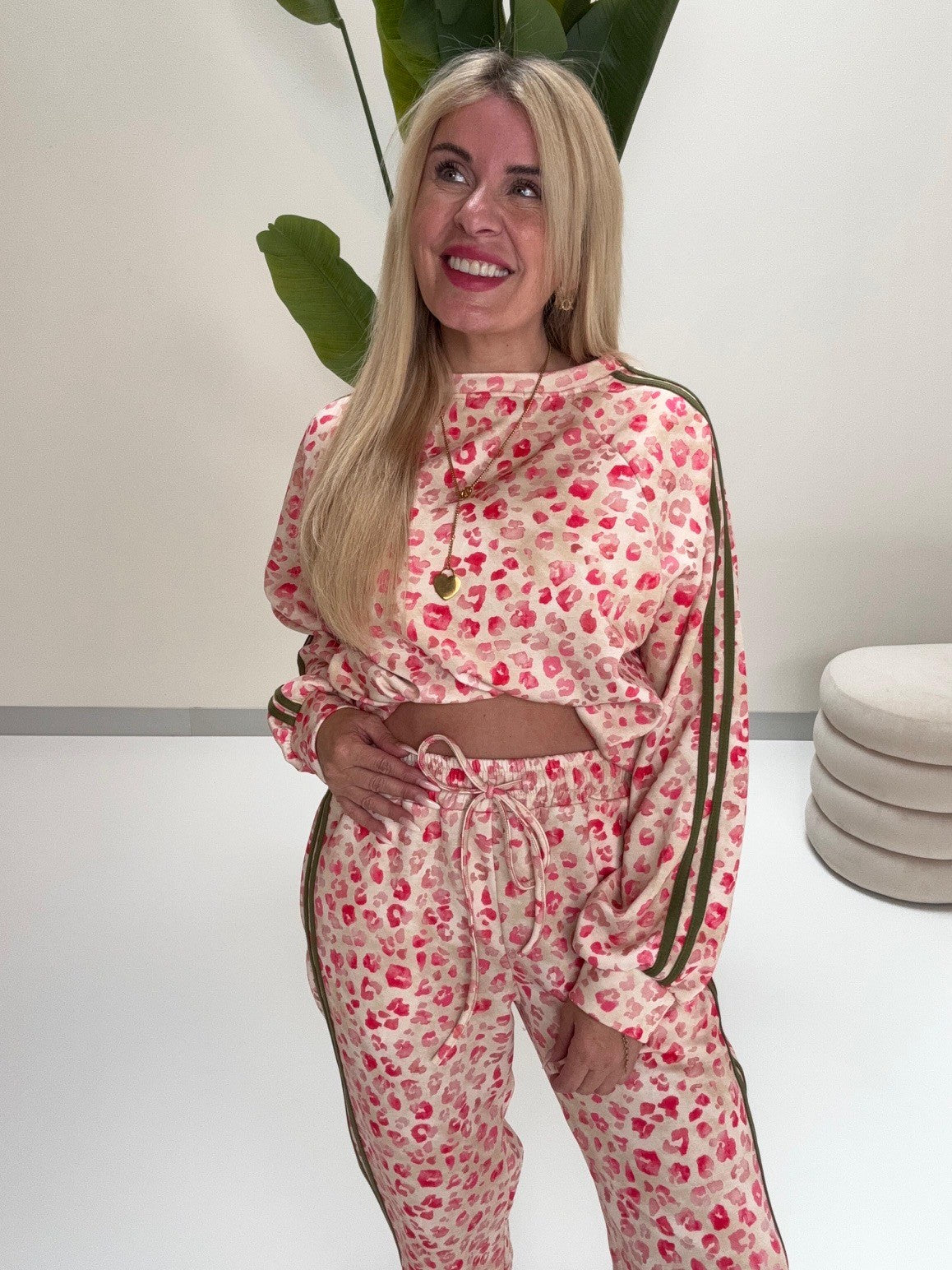 Butterstoff Sweater LEO LOUNGE creme/pink