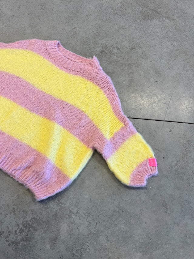 Strickpullover mit Patch rosa/gelb