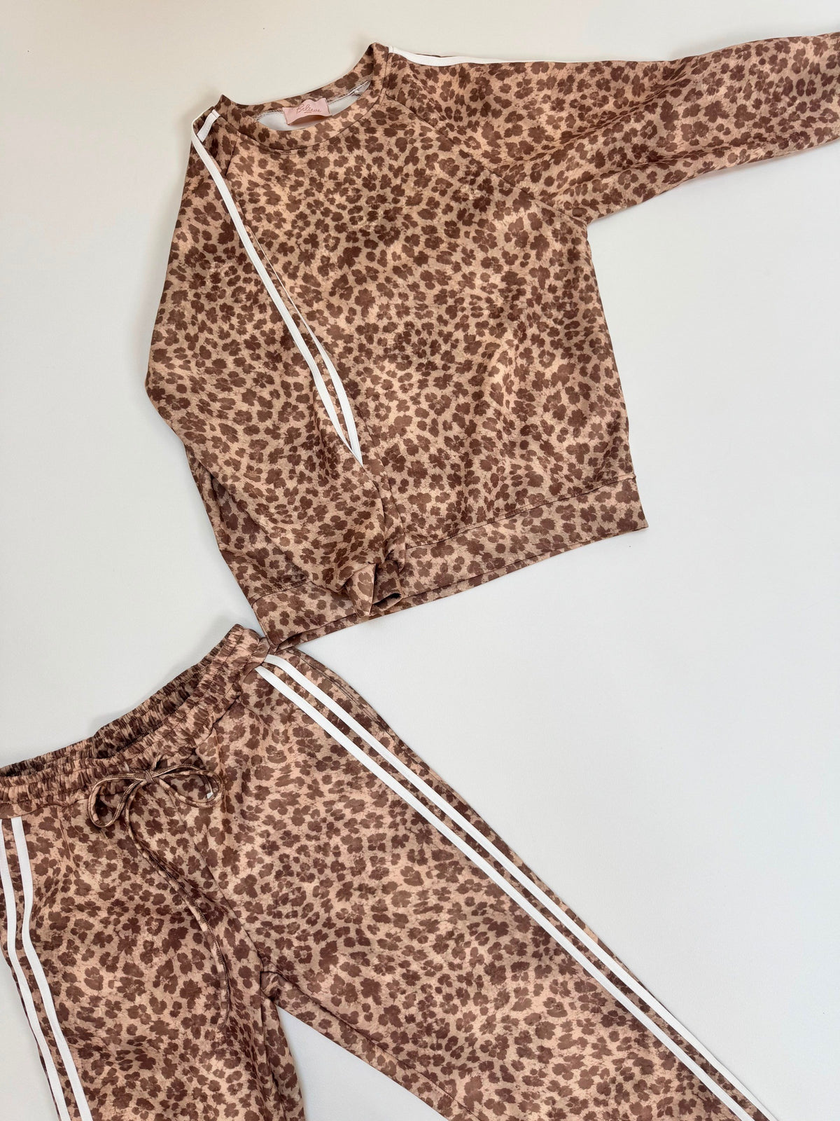Butterstoff Sweater LEO LOUNGE hellbraun/braun