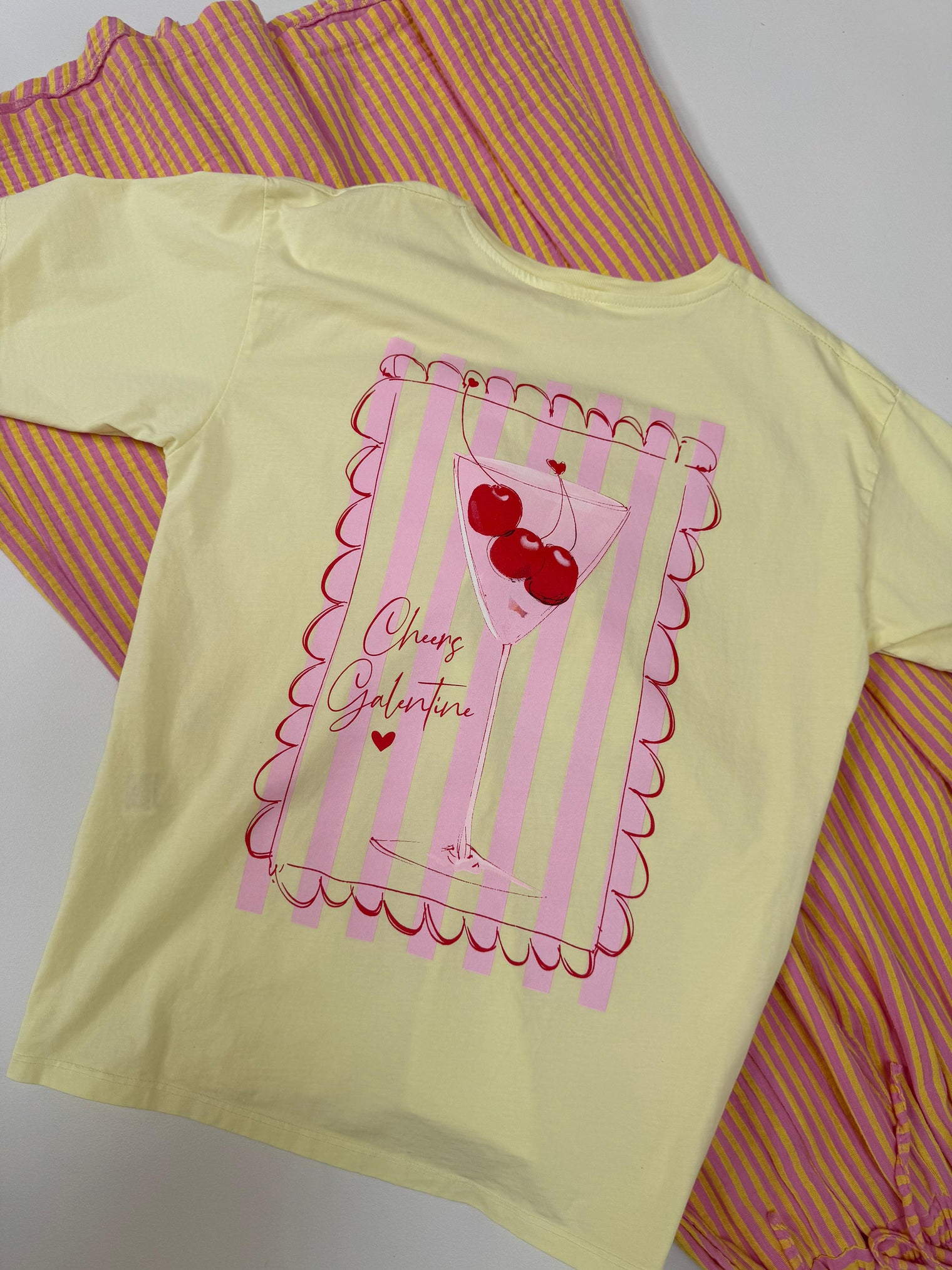 Statement Shirt buttermilk lemon CHEERS mit süßem Cocktailglas