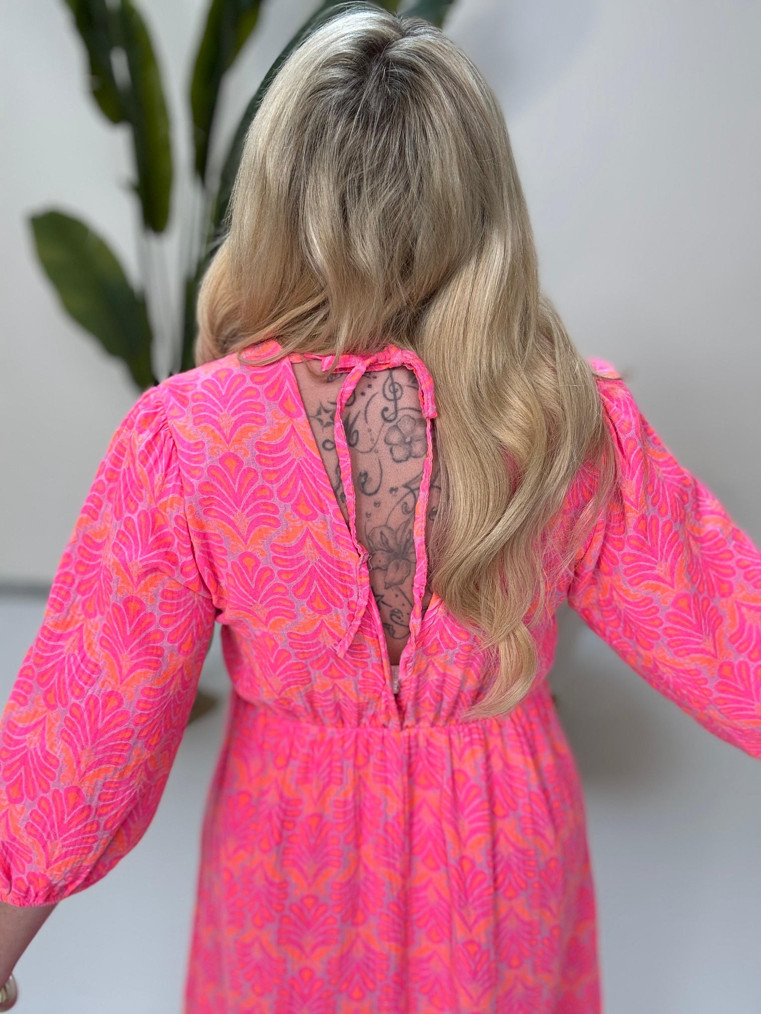Signature Musselin Kleid pink ORNAMENTS hotpink/orange