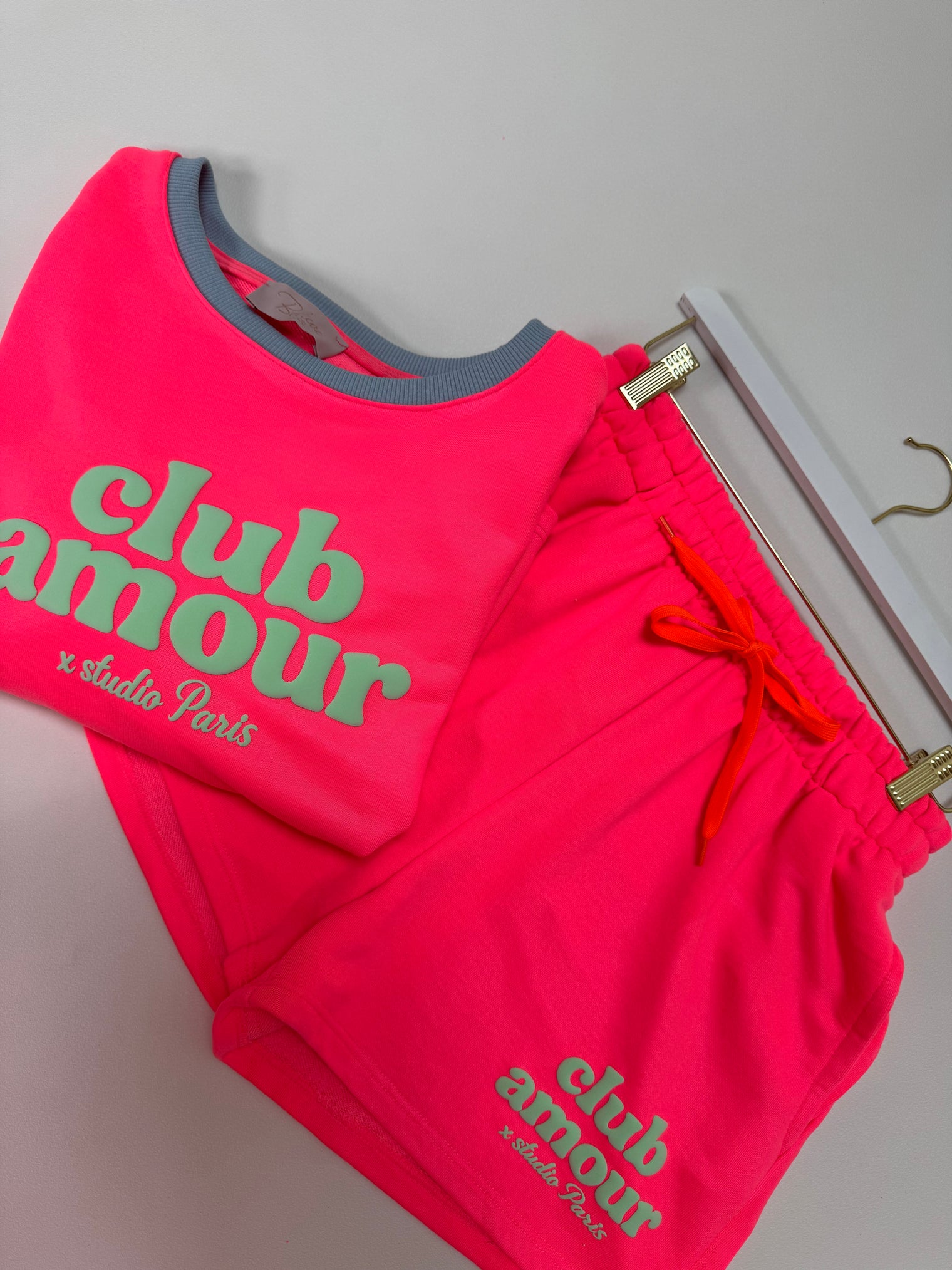 Statement Shirt hotpink/matcha CLUB AMOUR