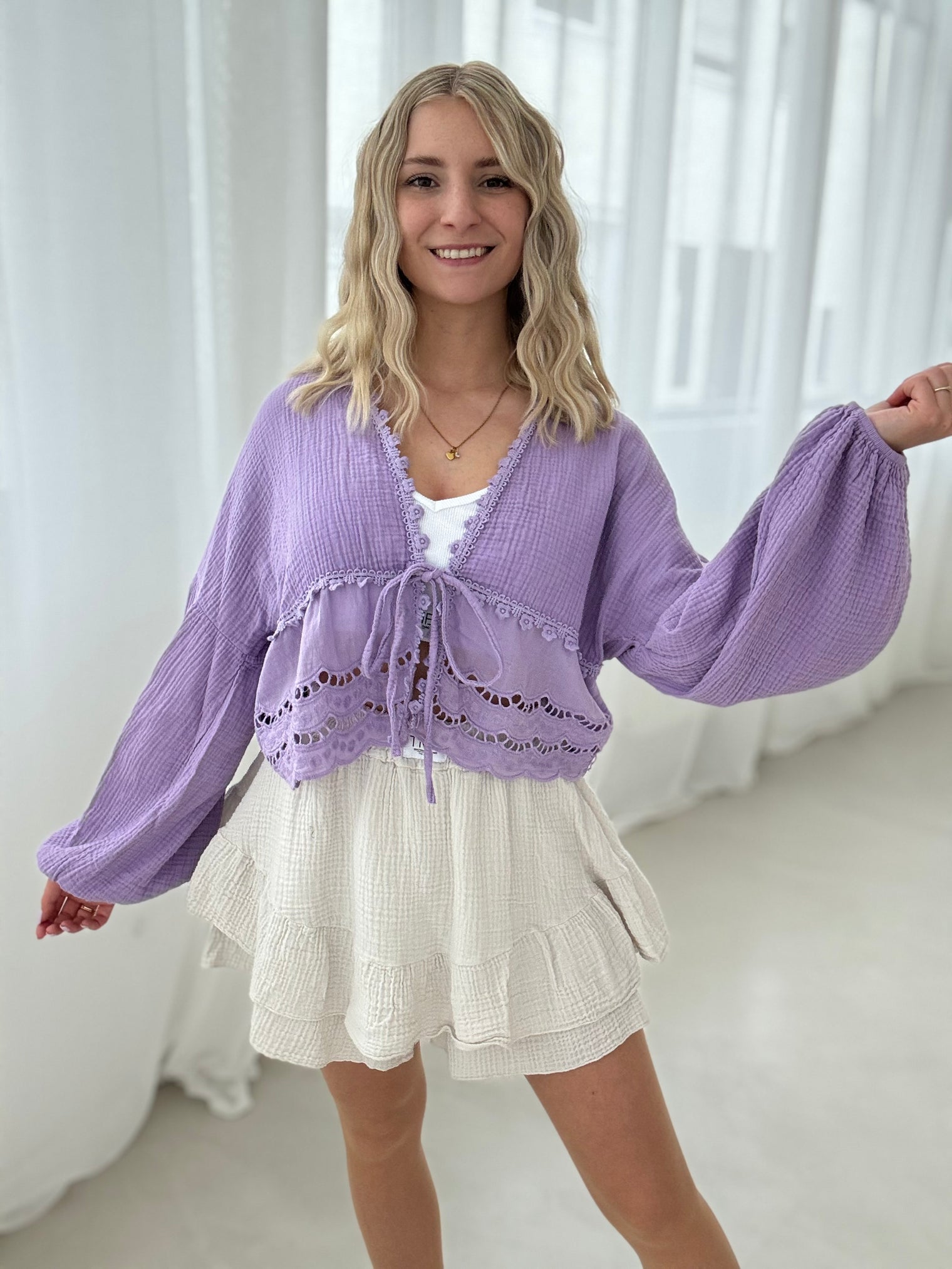 Musselin Bluse CANDY FLIEDER Lochspitze&Schleife