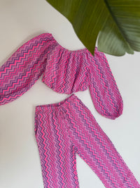 Musselin Carmen Bluse On FIRE rosa/lila/pink