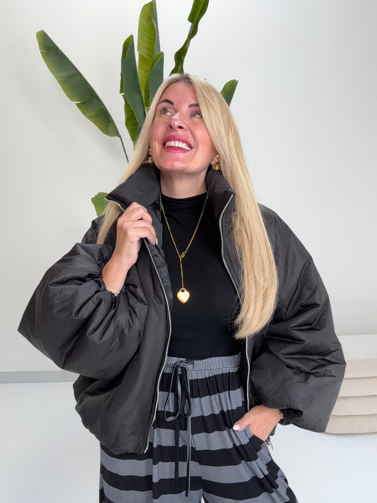 Jacke PUFFY POWER mit Reißverschluss schwarz