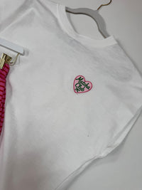 Statement Shirt weiß MATCHA CLUB mit gesticktem Herz
