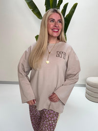 Statement Sweater hellbraun NEW YORK
