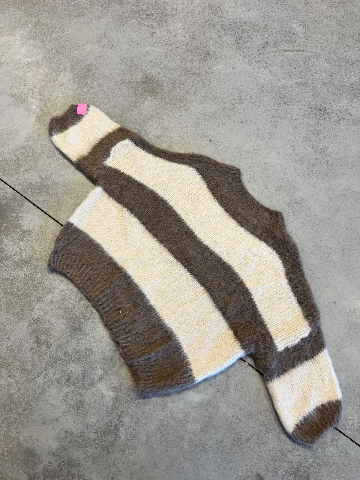 Strickpullover mit Patch taupe/creme