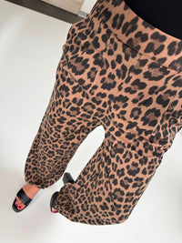 Butterstoff Hose CLASSY WOMAN LEO braun