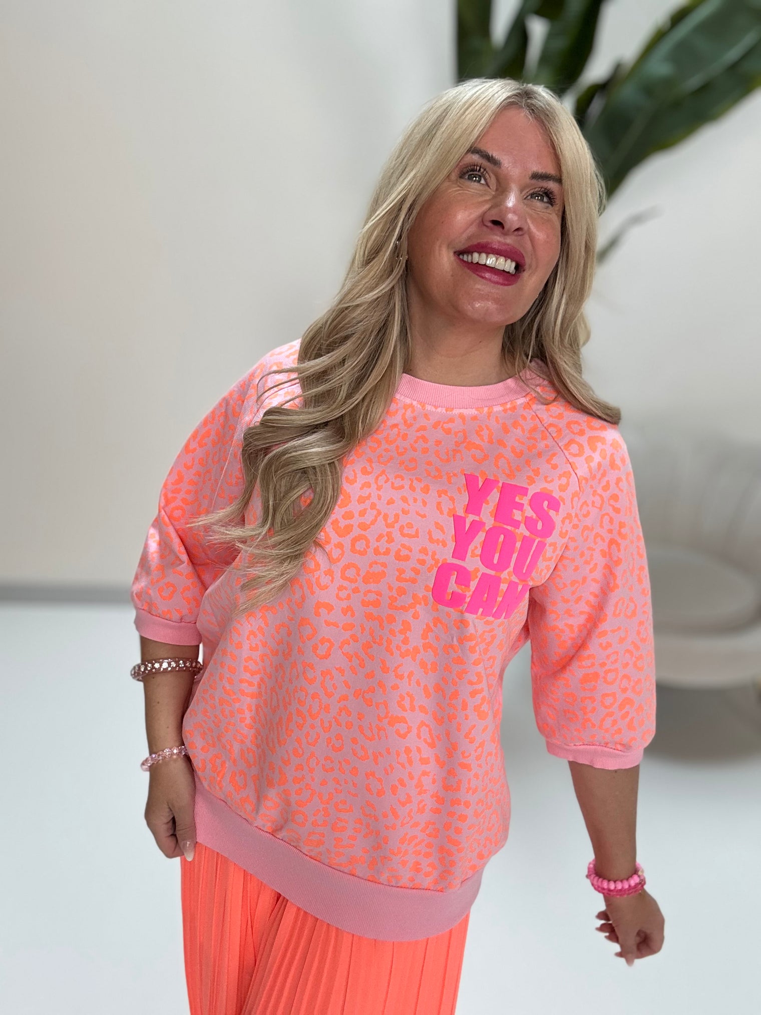 Statement Sweatshirt hellrosa YES YOU CAN Leo orange