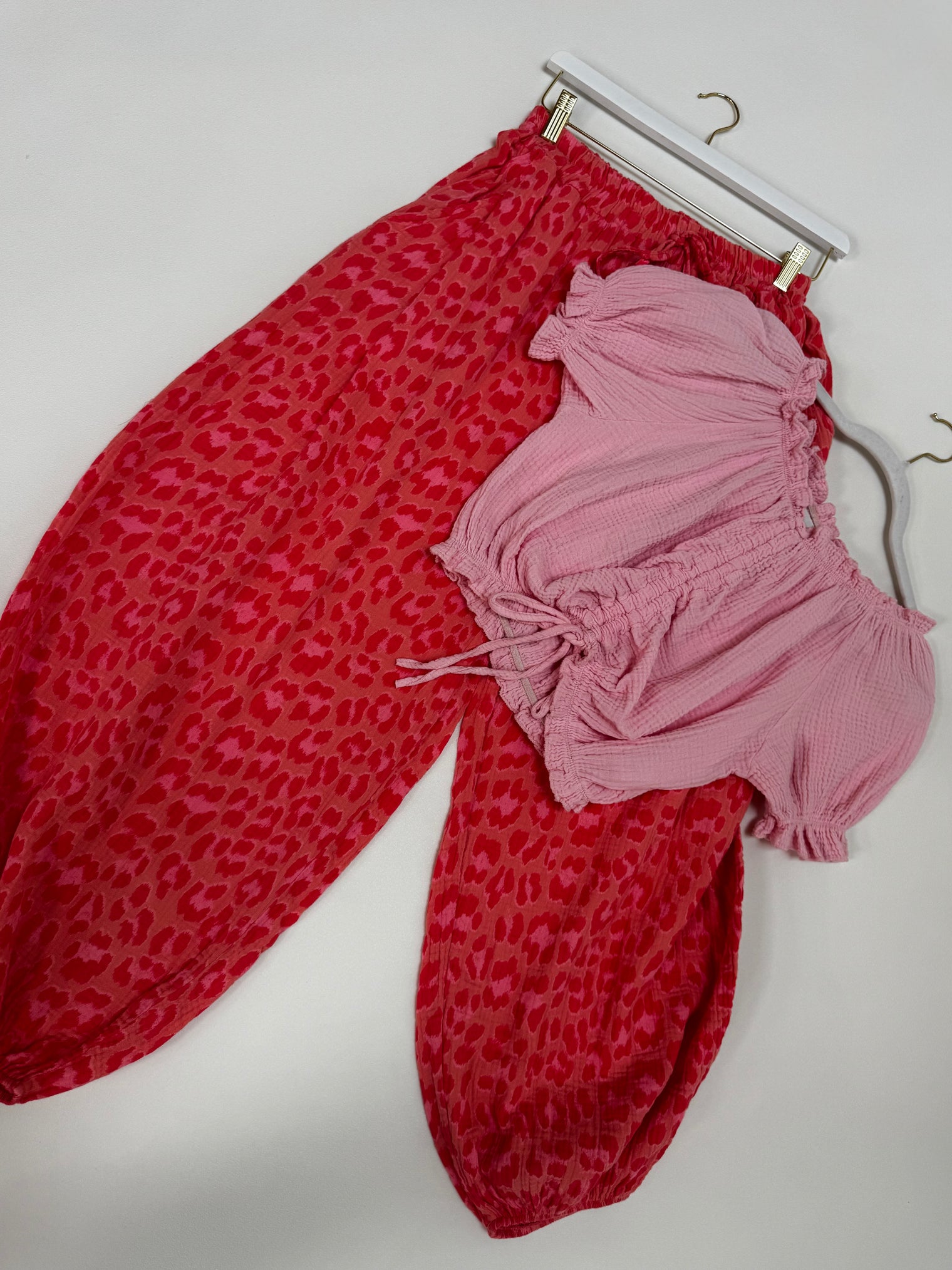 Musselin Ballon Hose peach LEO POWER coral/rosa