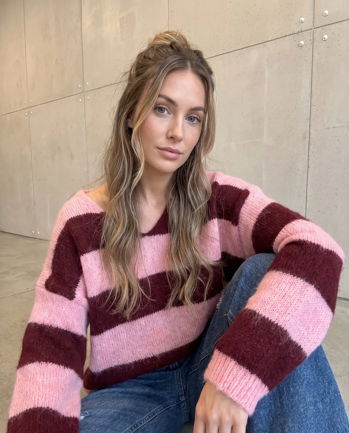 Kuschelweicher Strickpullover mit Alpakaanteil burgundy/rosa