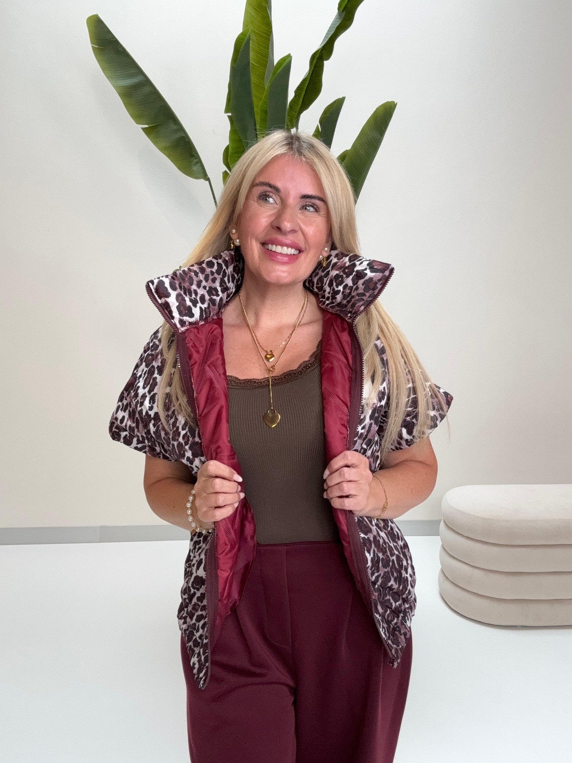 Wattierte Puffy Zipper Weste BE THE REASON FOR SMILES TODAY Leo burgundy