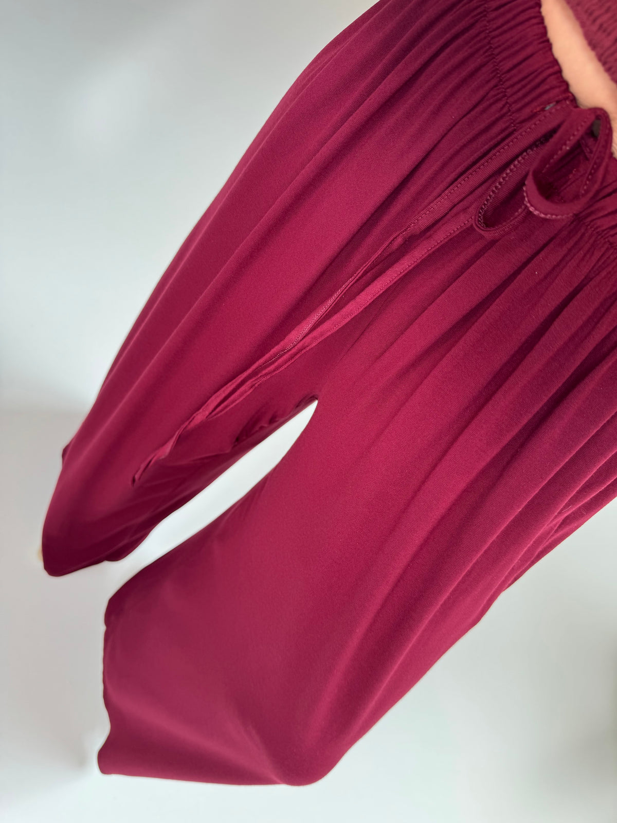 Hose FEELS LIKE BUTTER lovely dark red