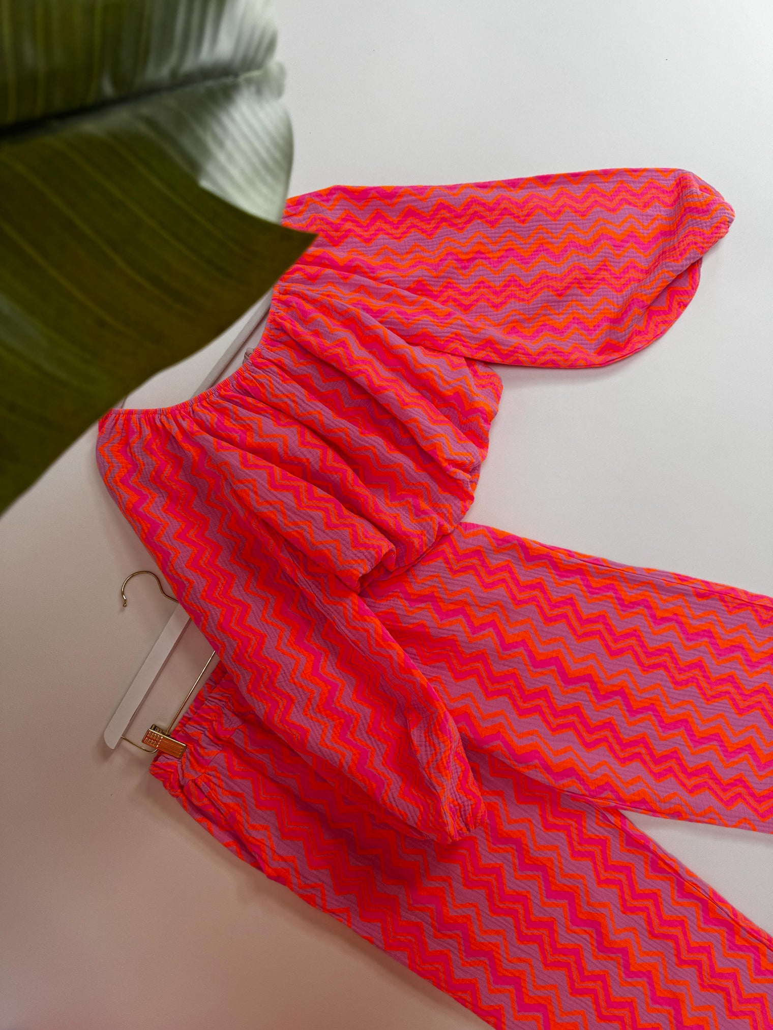 Musselin Carmen Bluse On FIRE rosa/pink/orange