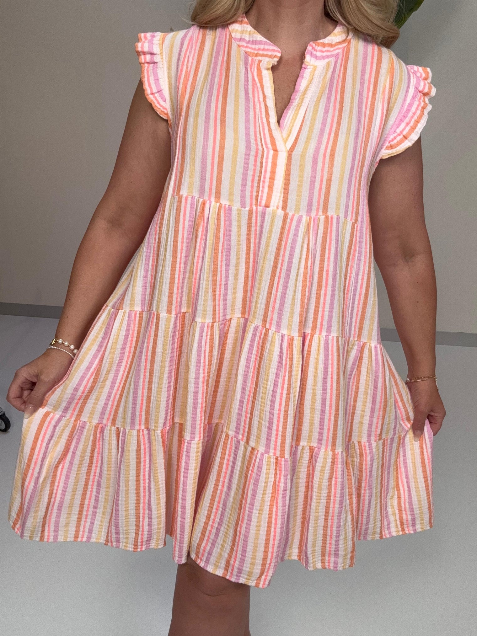 Signature Musselin Kleid kurz weiß SMALL STRIPES pastell rosa/peach/gelb