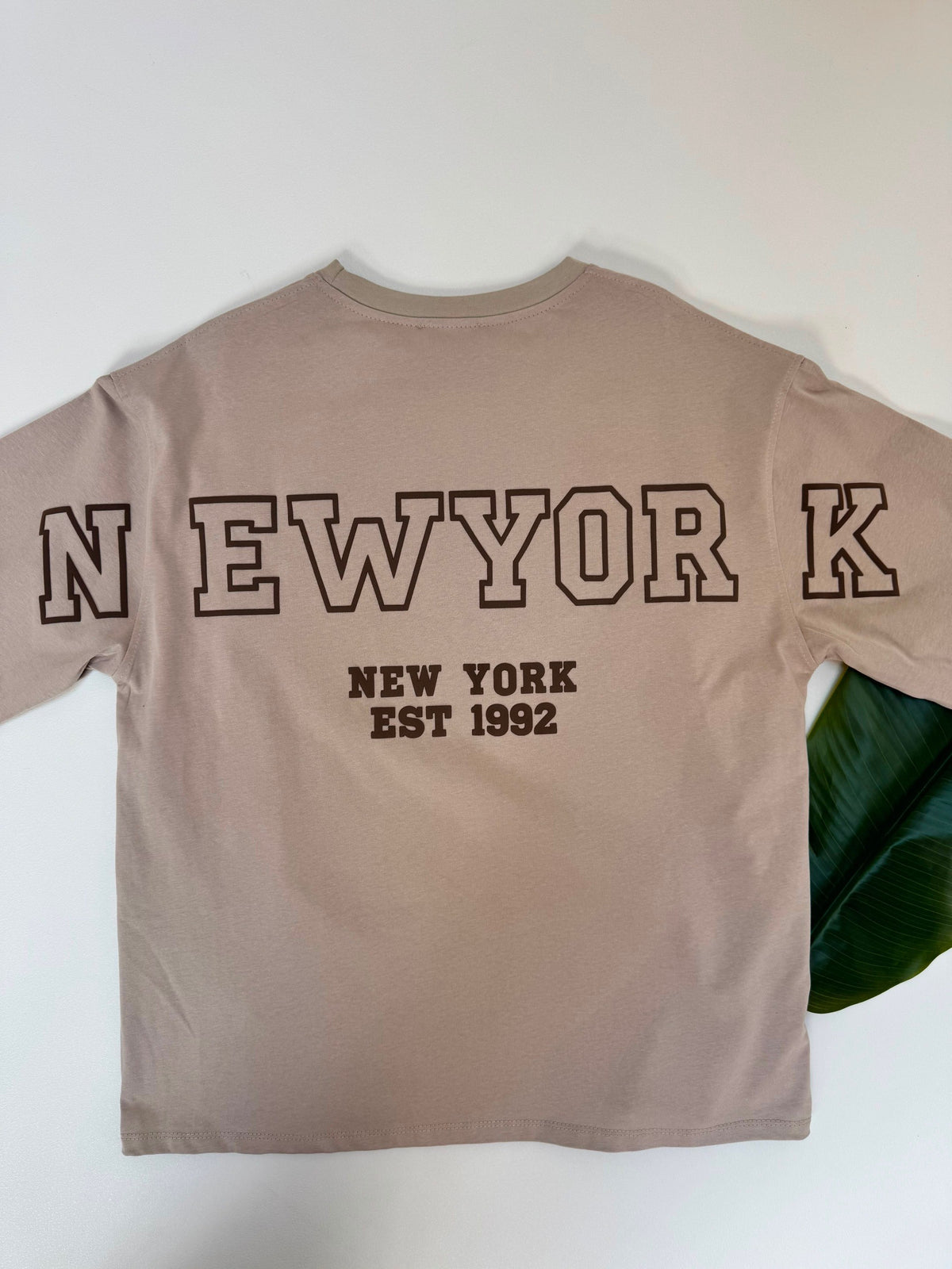 Statement Sweater hellbraun NEW YORK