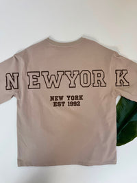 Statement Sweater hellbraun NEW YORK
