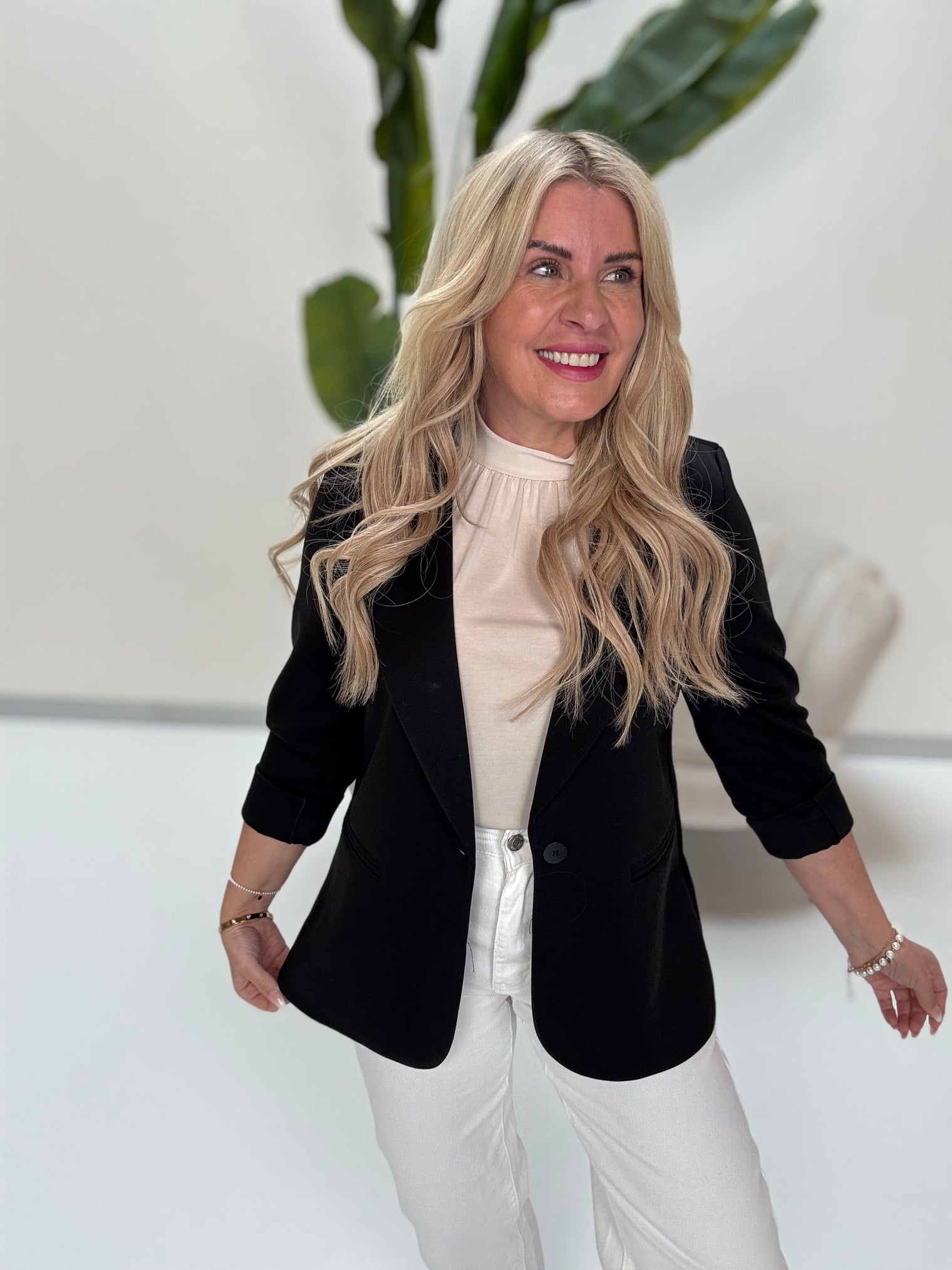 Stretch Butterstoff Blazer LOOK TO THE SKY schwarz