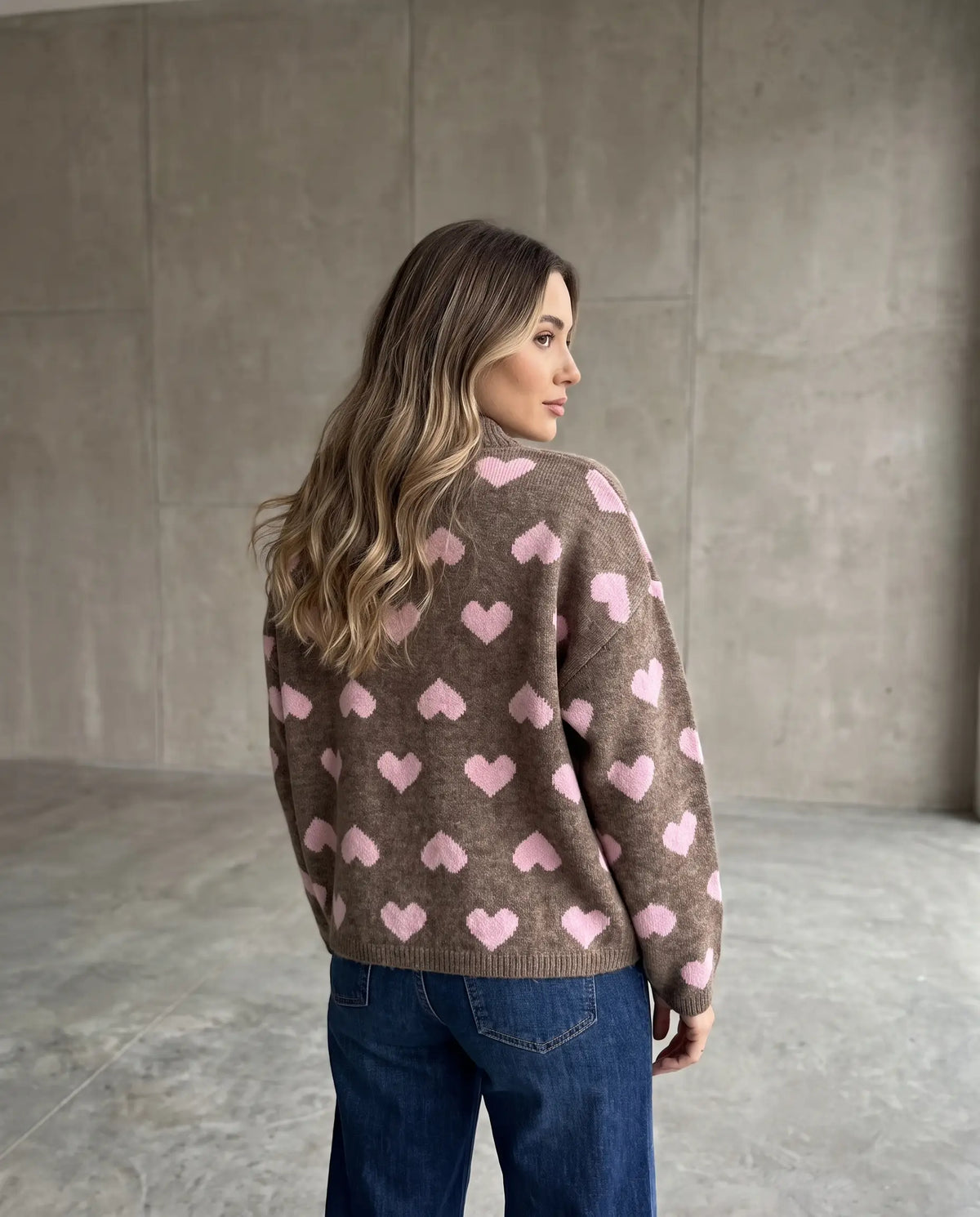 Zipper Strickjacke mit Herzchen taupe/rosa