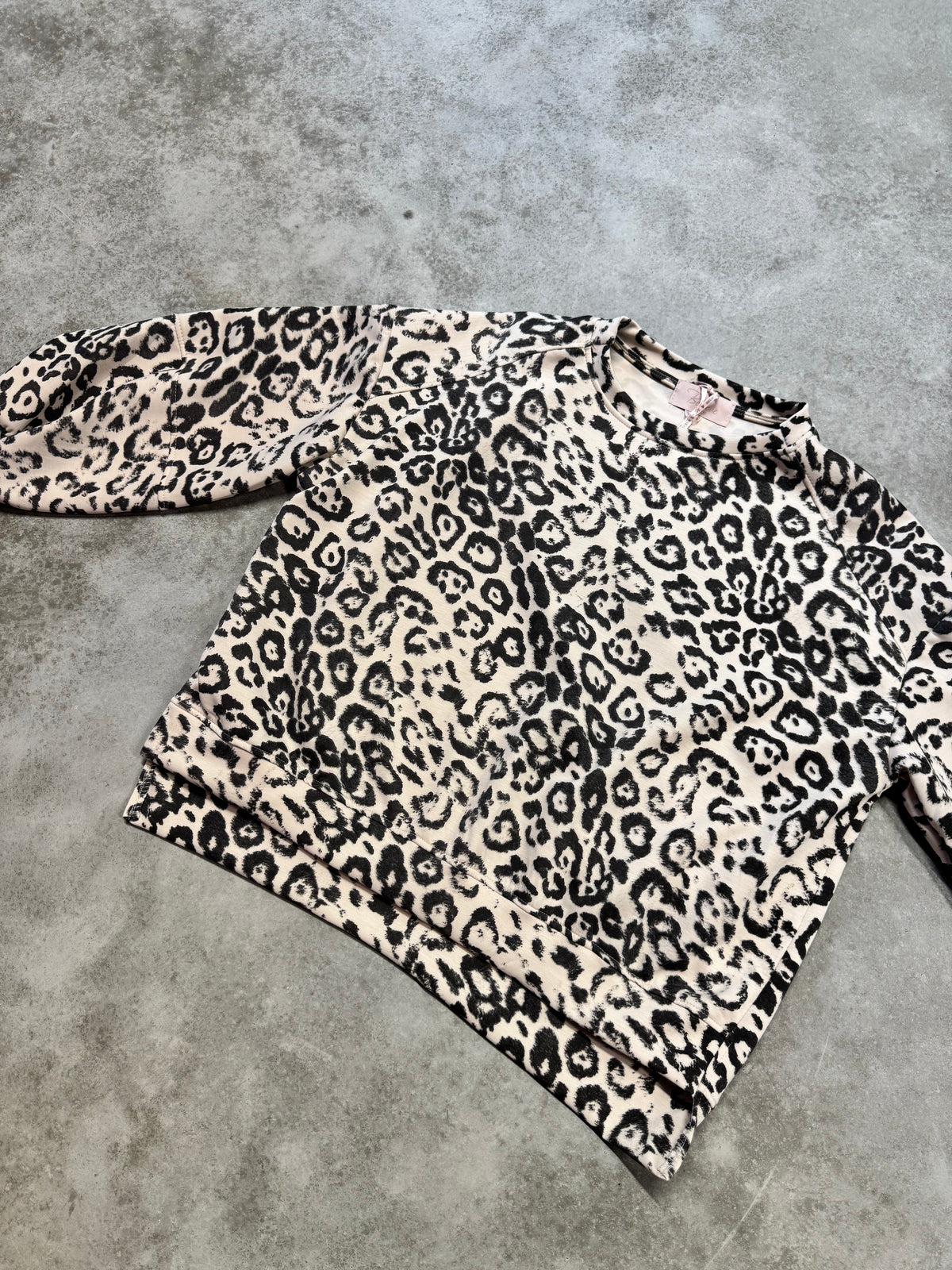 Butterstoff Sweater PERFECT OUTFIT Leo schwarz weiß