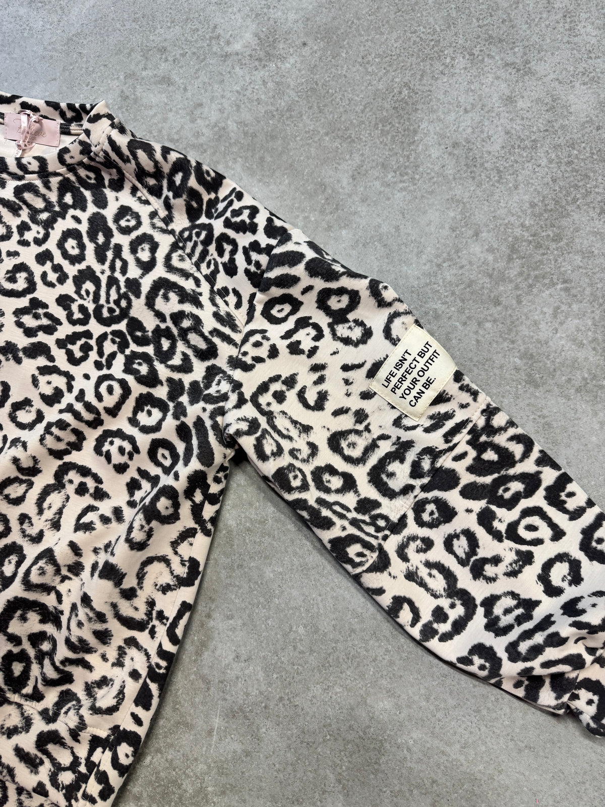 Butterstoff Sweater PERFECT OUTFIT Leo schwarz weiß