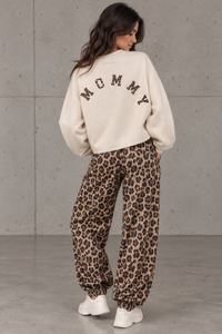 Sweater mit Rückenprint Mommy beige