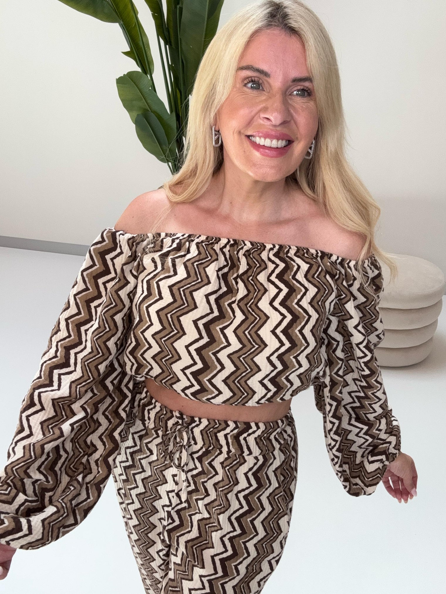 Musselin Carmen Bluse On FIRE creme/taupe/schwarz